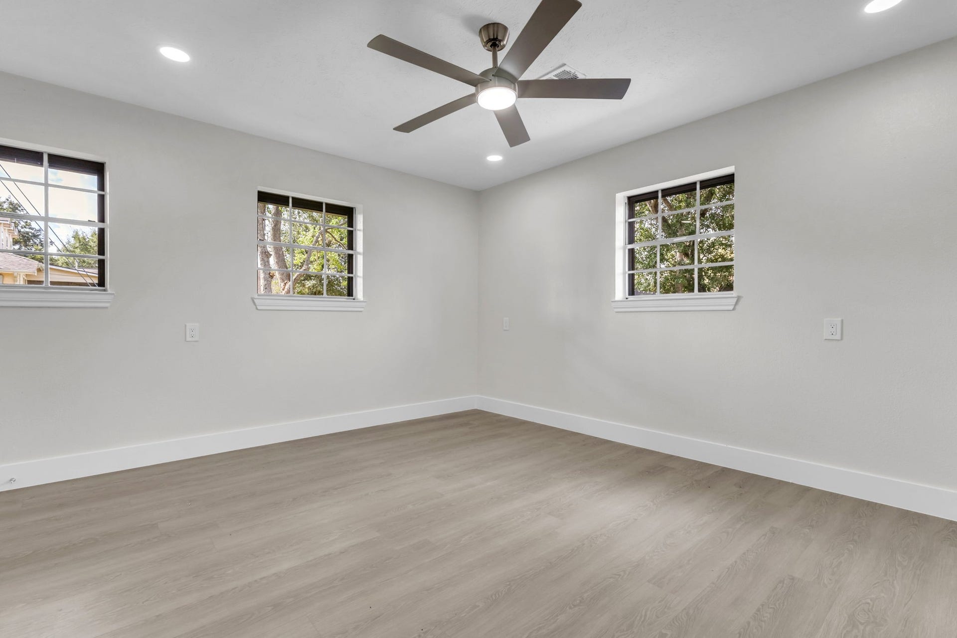 617 Baywood Drive, Seabrook, TX 77586 617 Baywood Drive, Seabrook, TX 77586