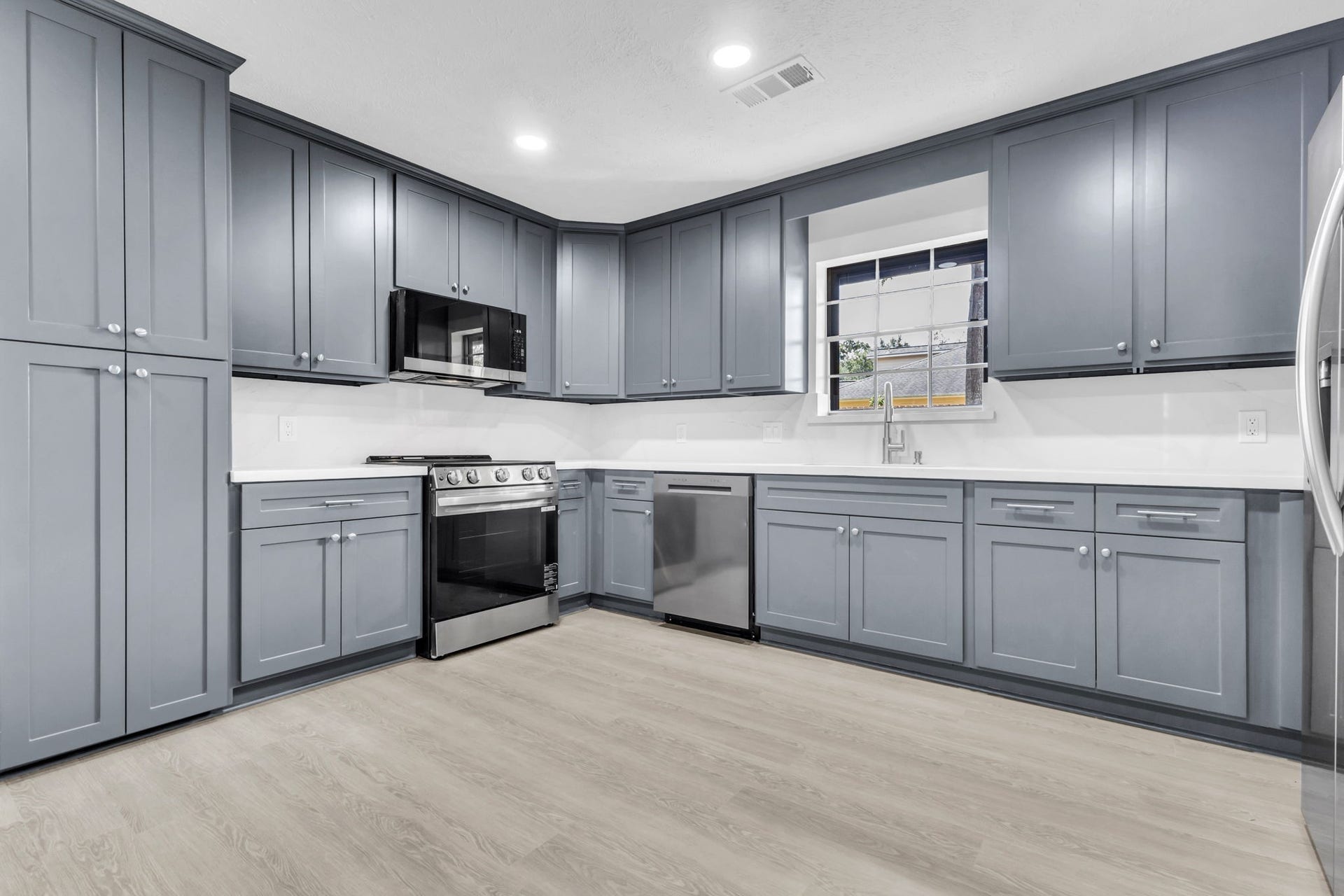 617 Baywood Drive, Seabrook, TX 77586 617 Baywood Drive, Seabrook, TX 77586