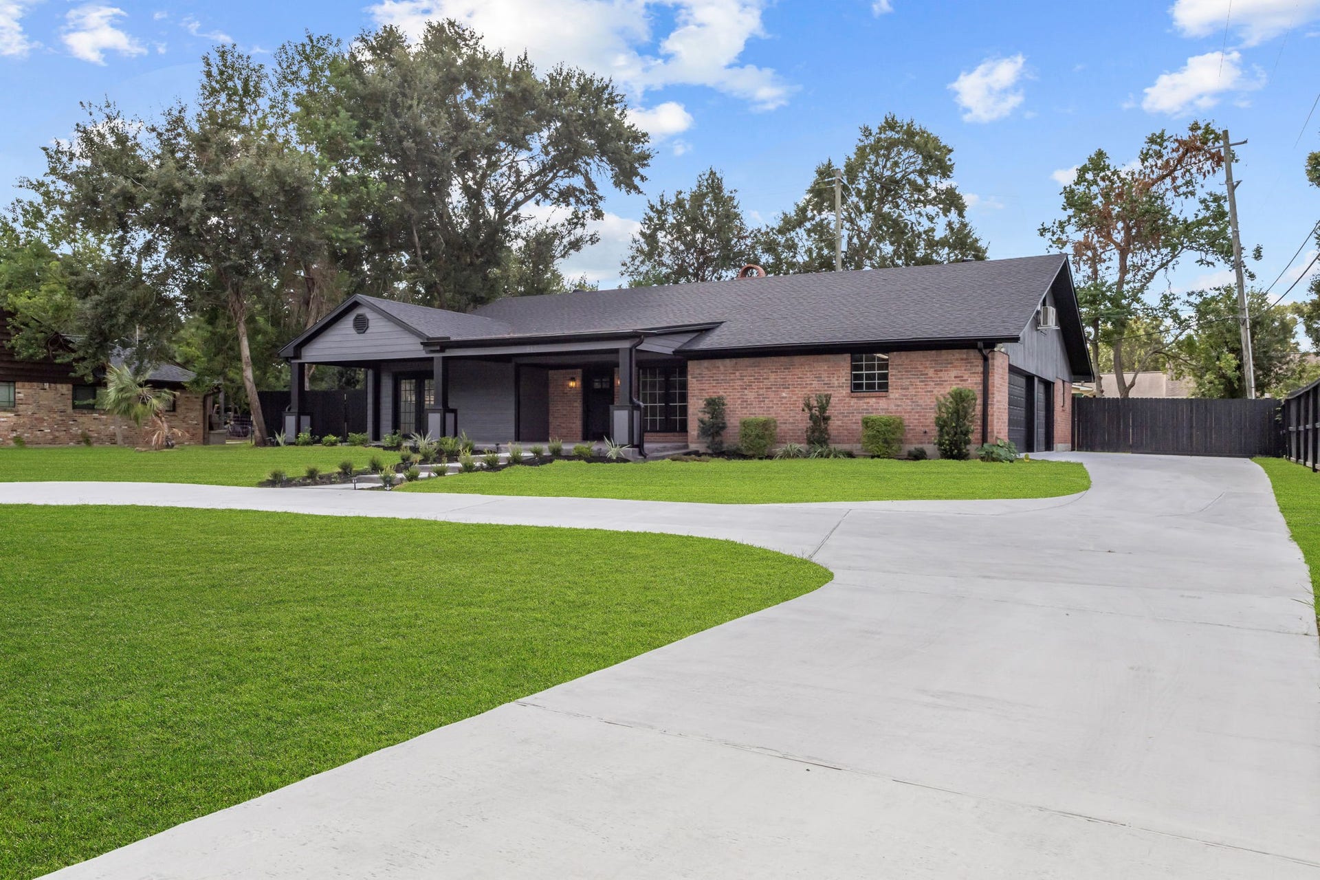 617 Baywood Drive, Seabrook, TX 77586 617 Baywood Drive, Seabrook, TX 77586
