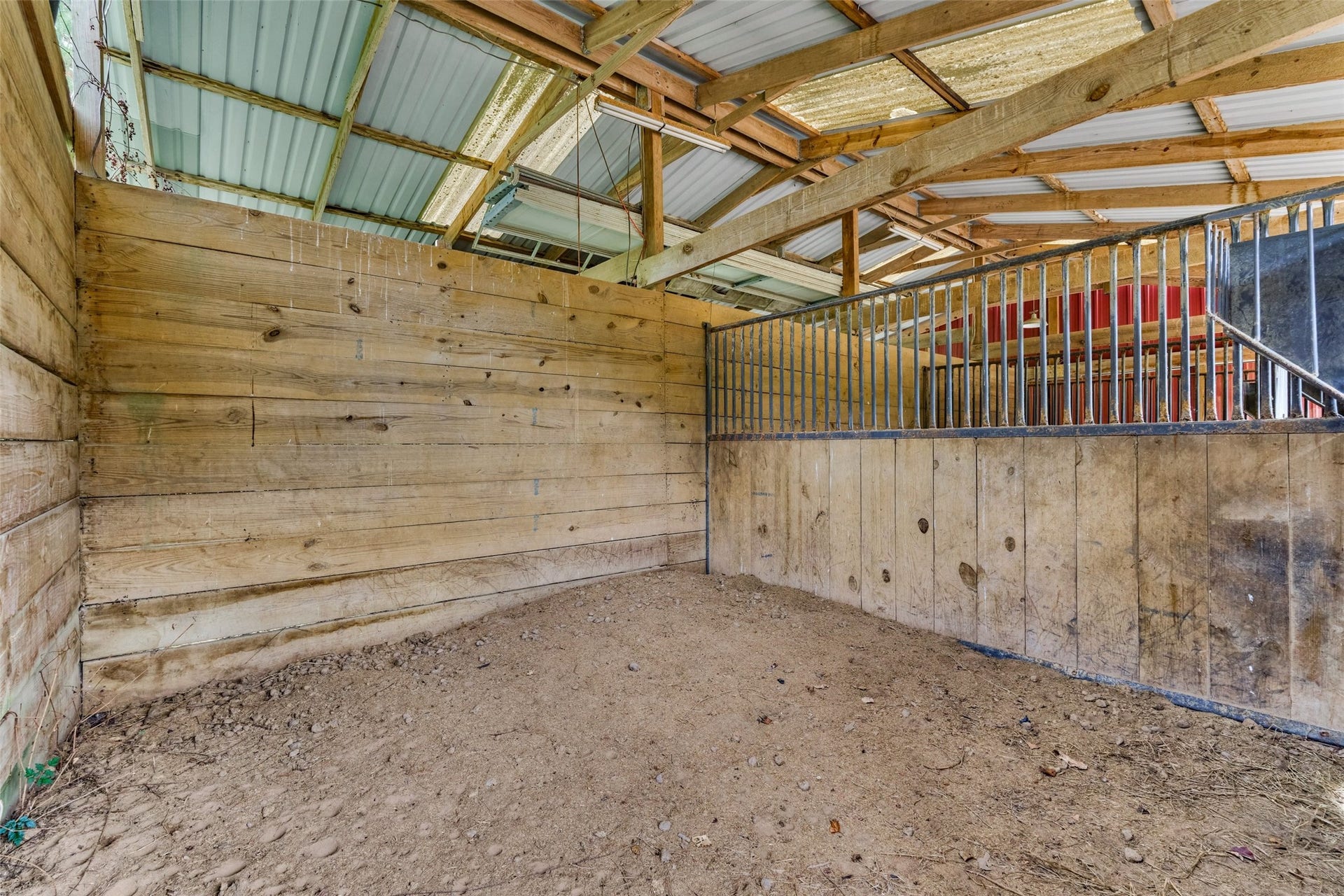 28911 Sapphire Circle, Magnolia, TX 77355 Bring your horses or farm animals!