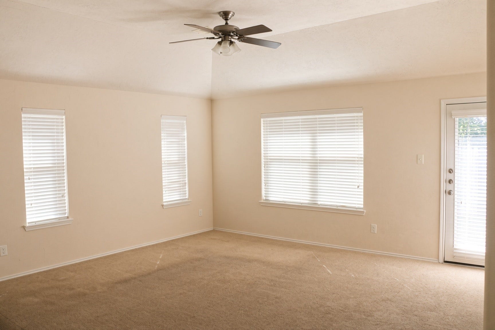 6212 Patridge Drive, Pearland, TX 77584 6212 Patridge Drive, Pearland, TX 77584