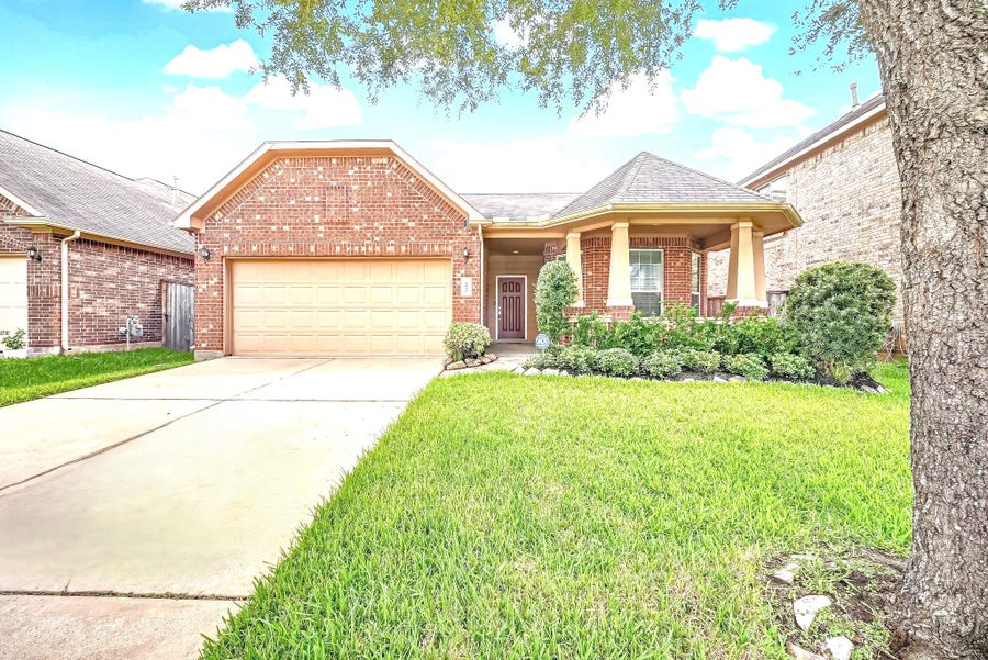 Property photo for 6835 Blue Glade Drive, Richmond, TX