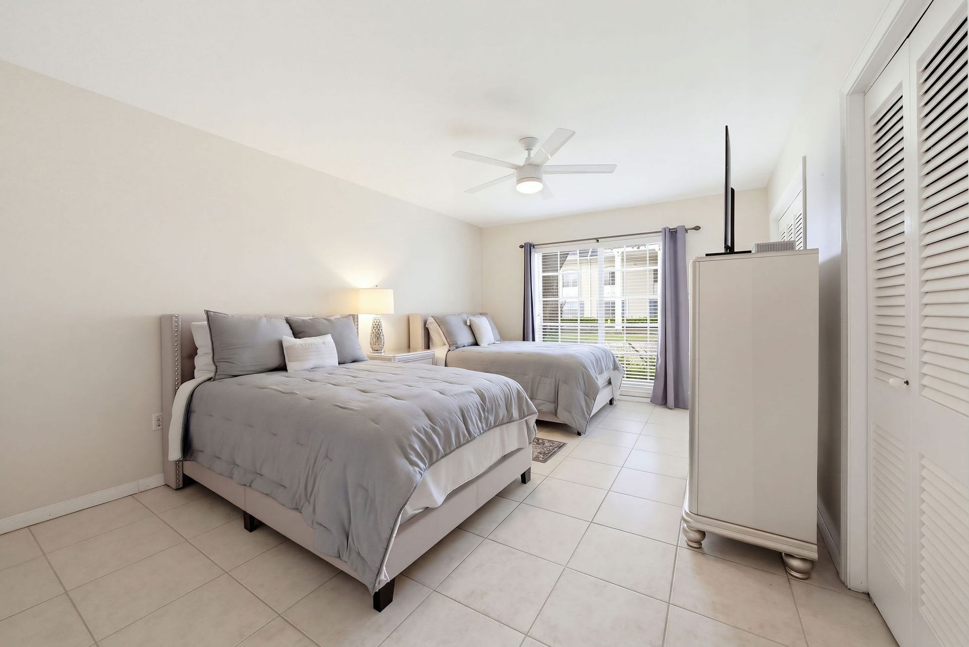 2600 Bellefontaine Street, #B12, Houston, TX 77025 2600 Bellefontaine Street, #B12, Houston, TX 77025
