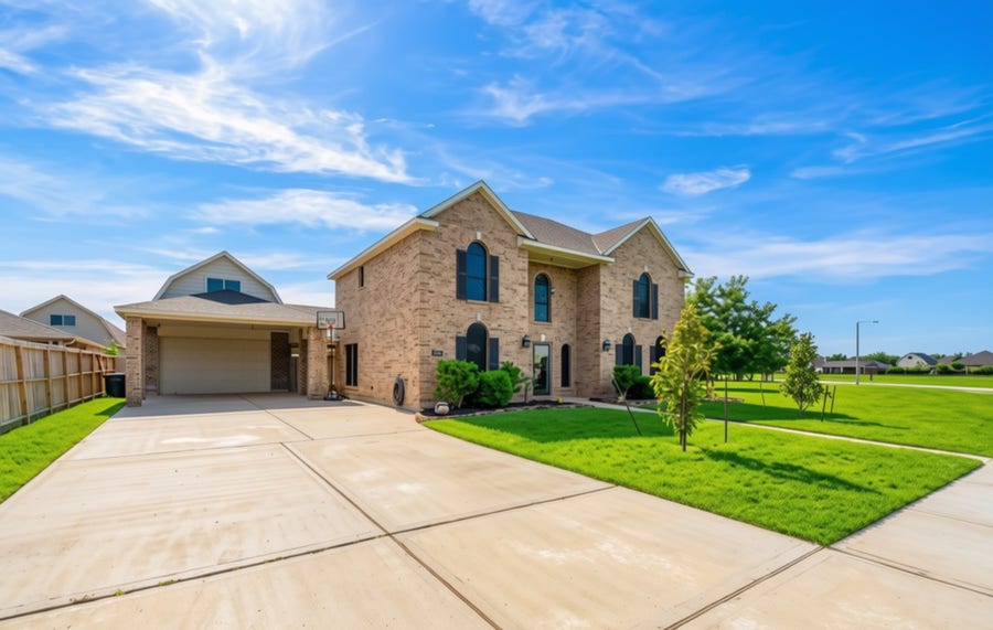 Property photo for 2404 Grey Kirby Drive, League City, TX