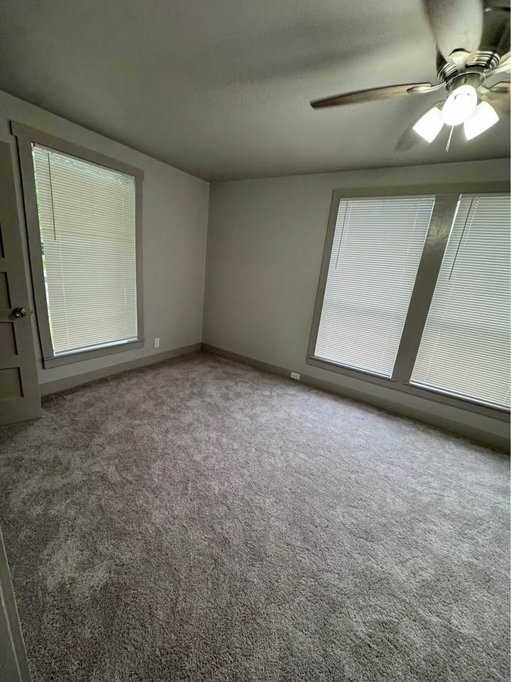 415 N Rockisland Street, Angleton, TX 77515 Bedroom