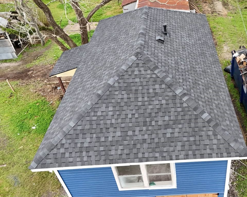 415 N Rockisland Street, Angleton, TX 77515 415 N Rockisland Street, Angleton, TX 77515