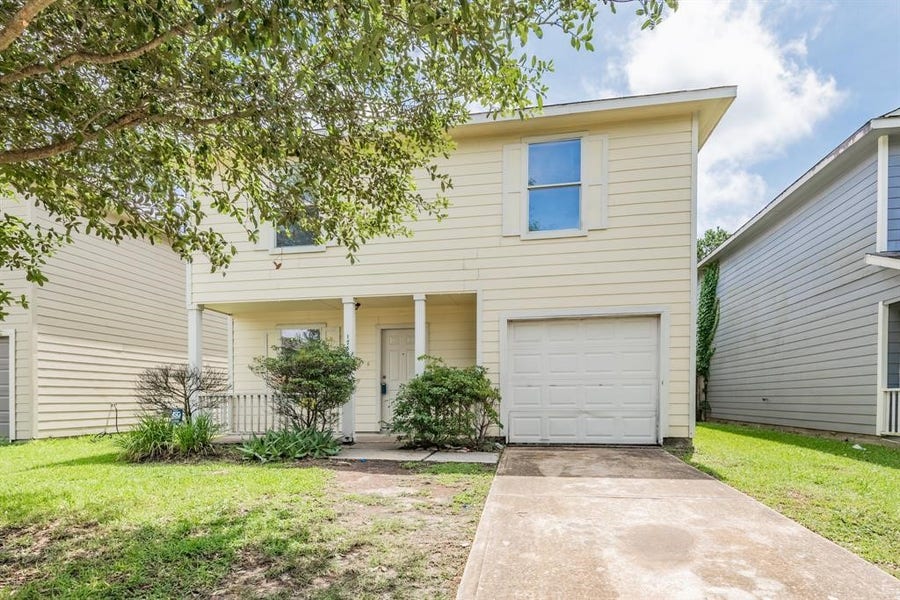 Property photo for 17334 Wigeon Way Drive, Humble, TX