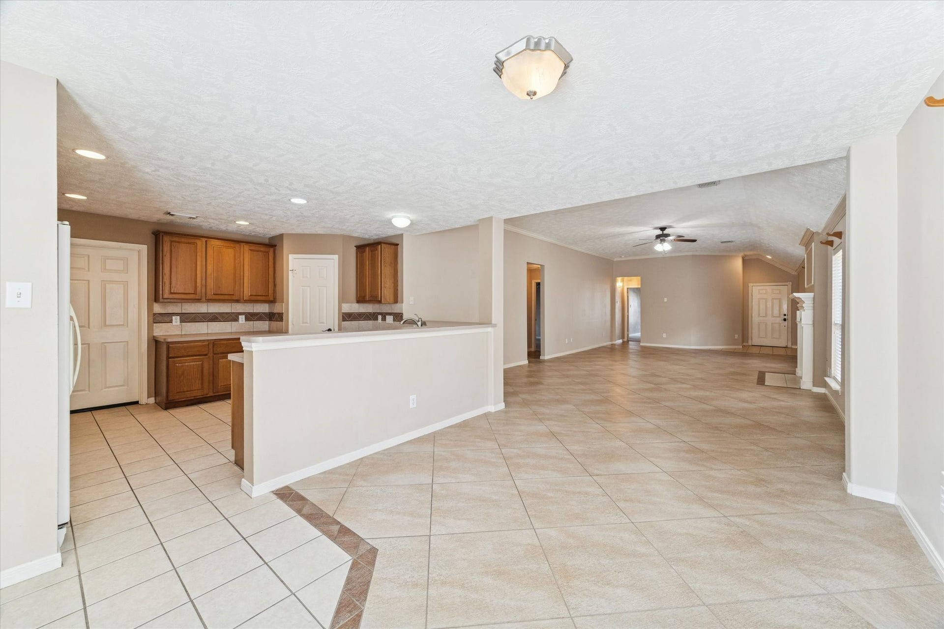 513 Brad Court, Webster, TX 77598 513 Brad Court, Webster, TX 77598