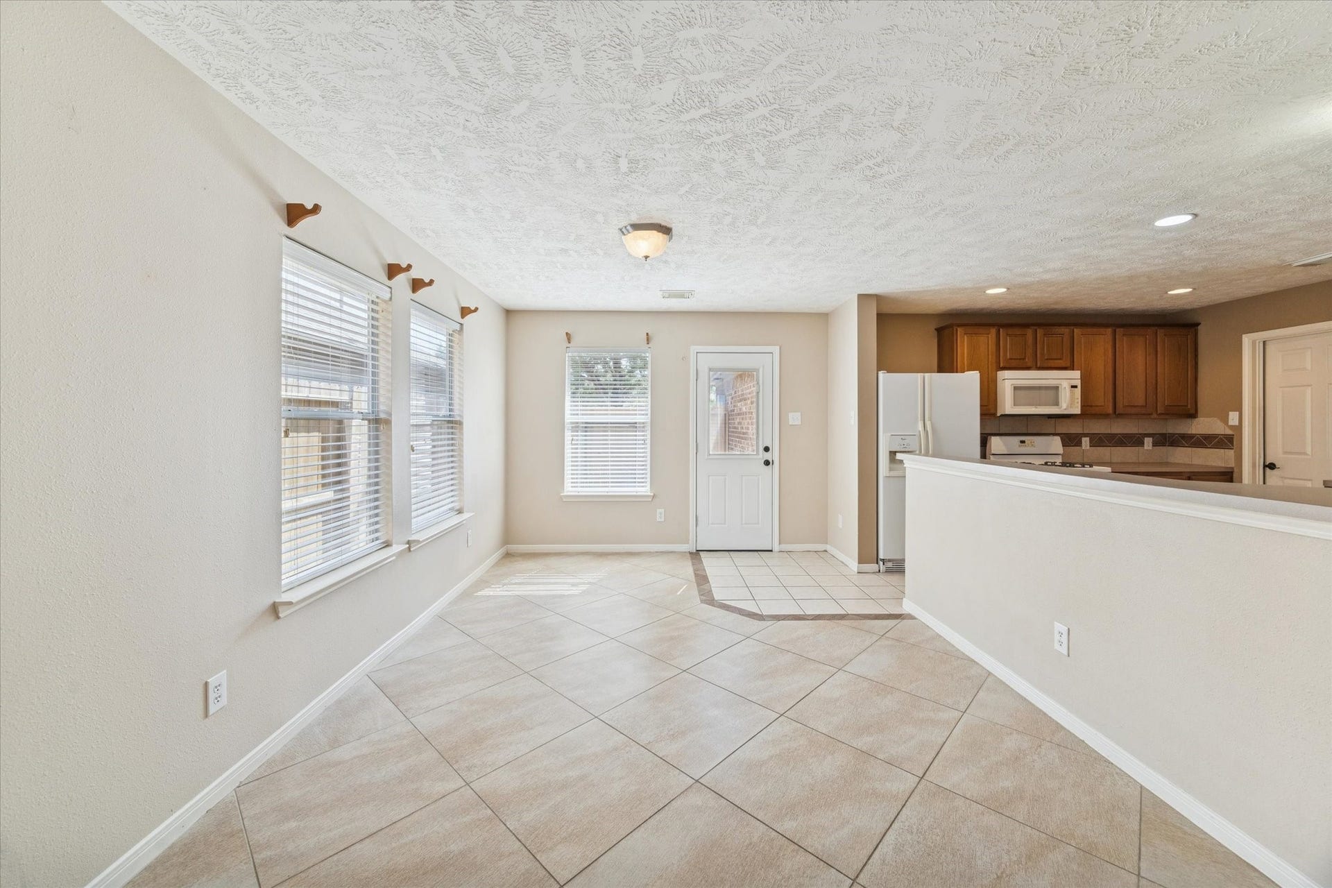 513 Brad Court, Webster, TX 77598 513 Brad Court, Webster, TX 77598