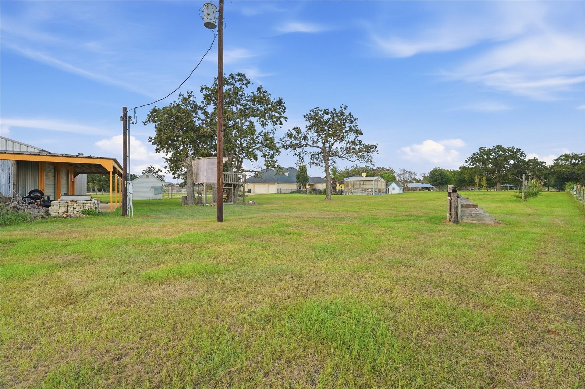29101 Fm 1736 Road, Hempstead, TX 77445 CORNER OF THE BACK YARD LOOKING TOWARDS THE HOME. MATURE TREES, PLENTY OF GREEN SPACE AND A WHOLE LOT OF COUNTRY FEEL