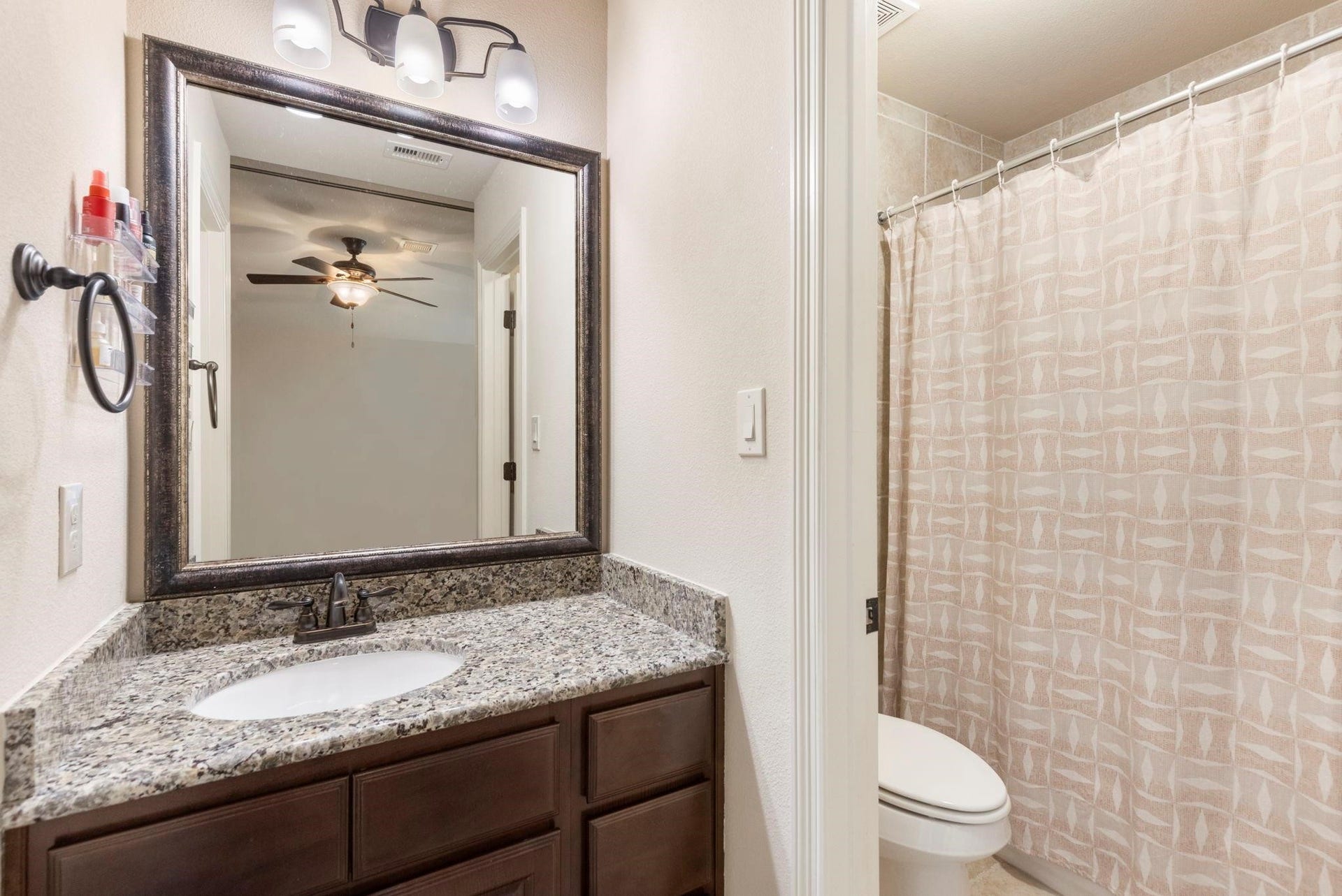 39 Pondera Point Dr, Tomball, TX 77375 39 Pondera Point Dr, Tomball, TX 77375