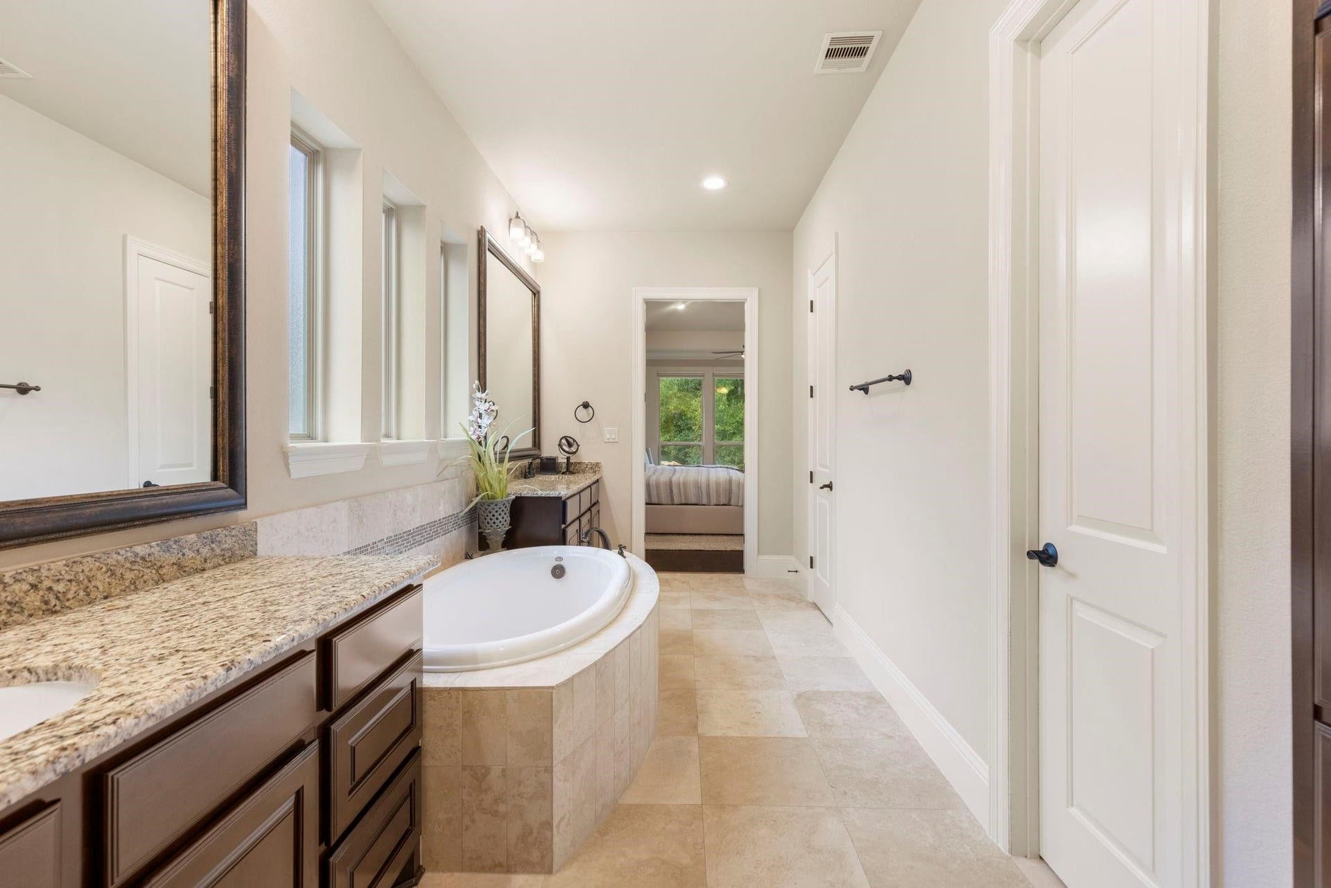 39 Pondera Point Dr, Tomball, TX 77375 39 Pondera Point Dr, Tomball, TX 77375