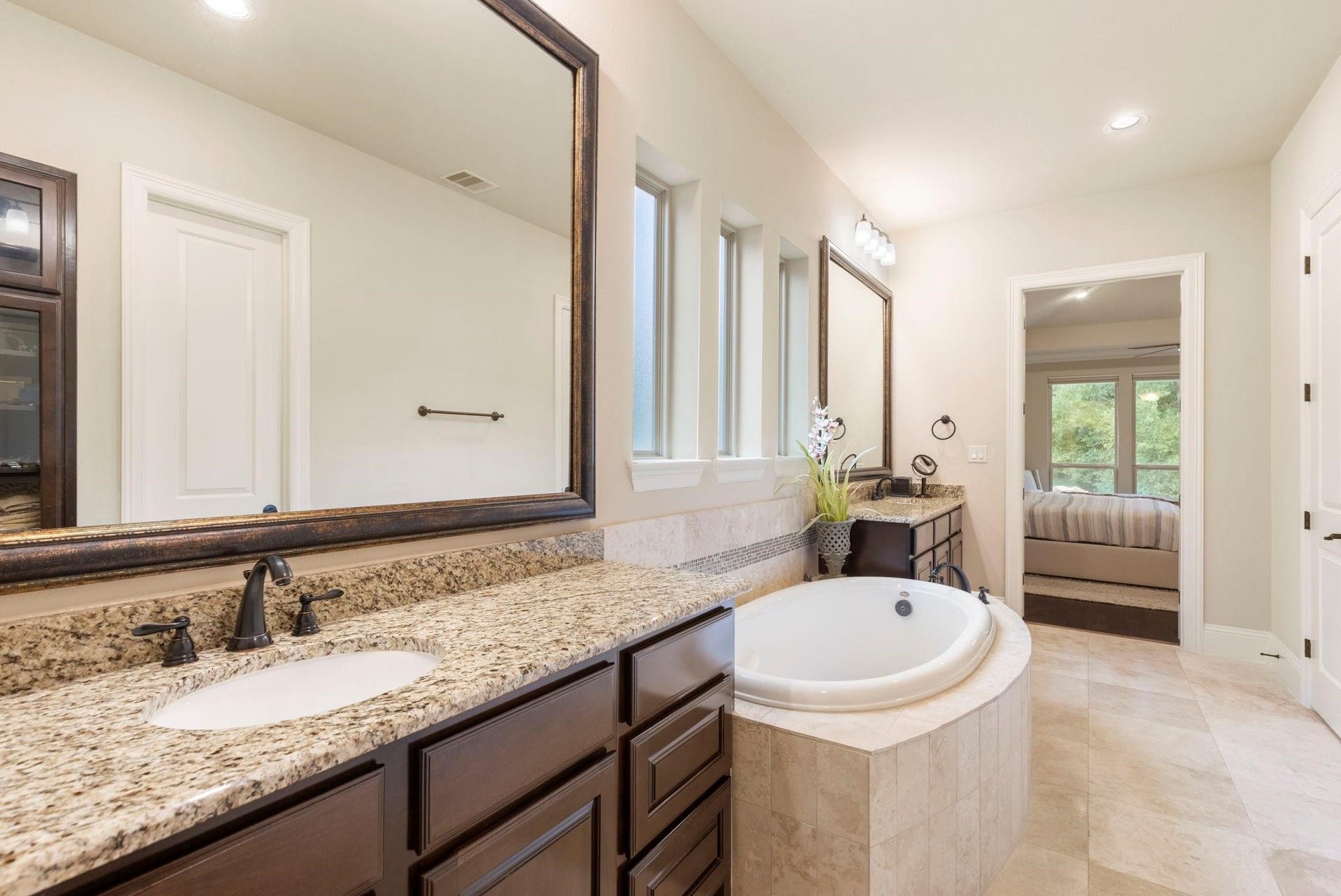 39 Pondera Point Dr, Tomball, TX 77375 39 Pondera Point Dr, Tomball, TX 77375