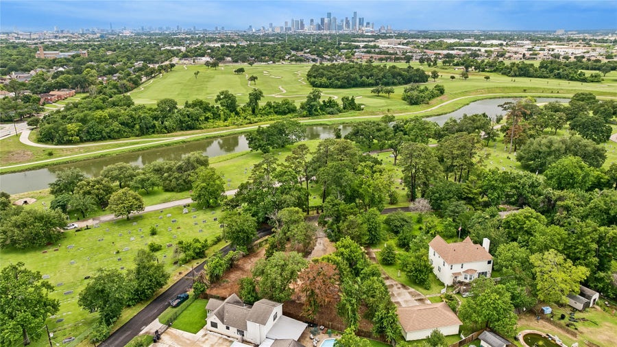 Property photo for 7002 Santa Maria Street, Houston, TX