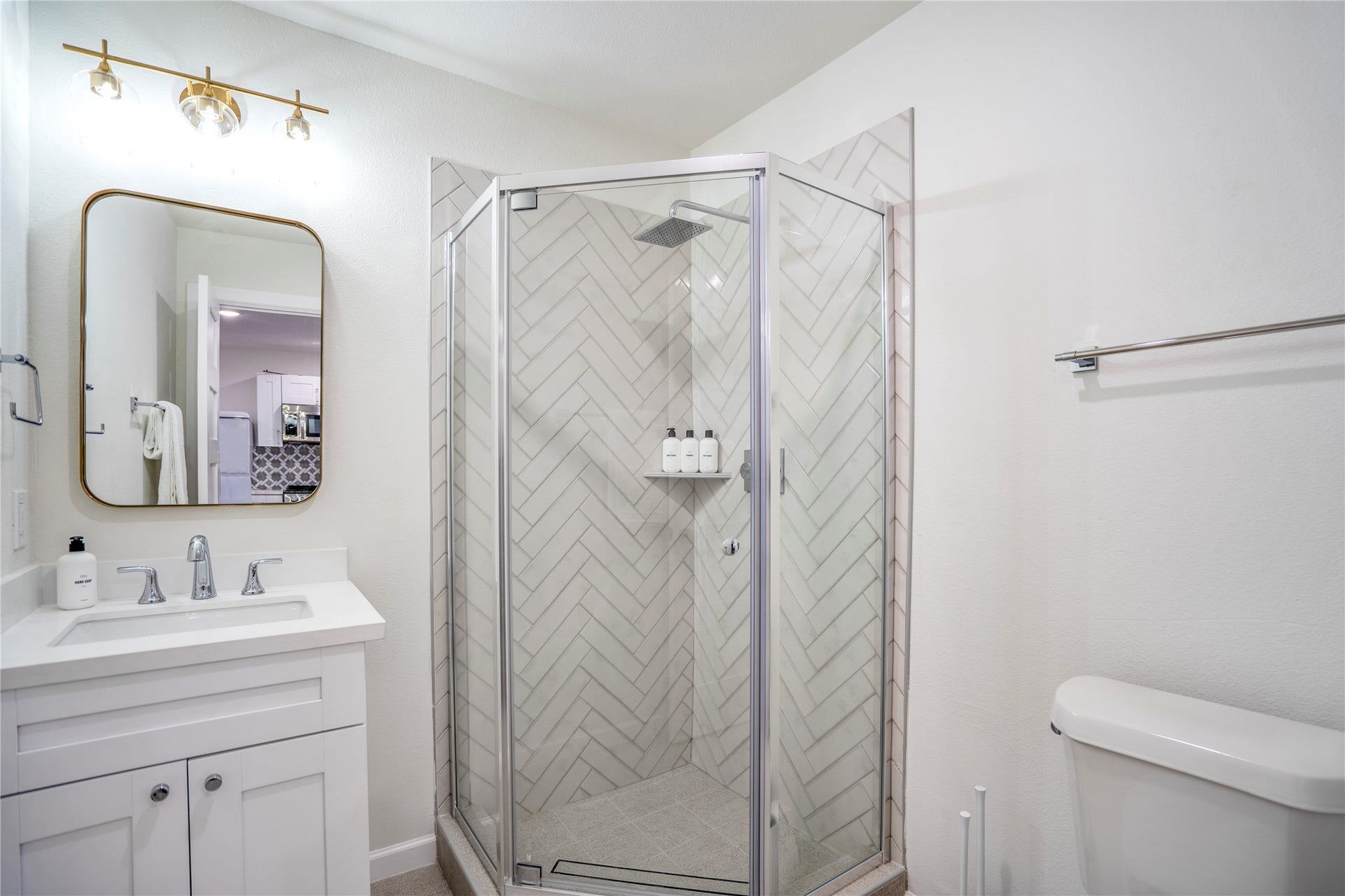2208 Jean Street, Houston, TX 77023 2208 Jean Street, Houston, TX 77023