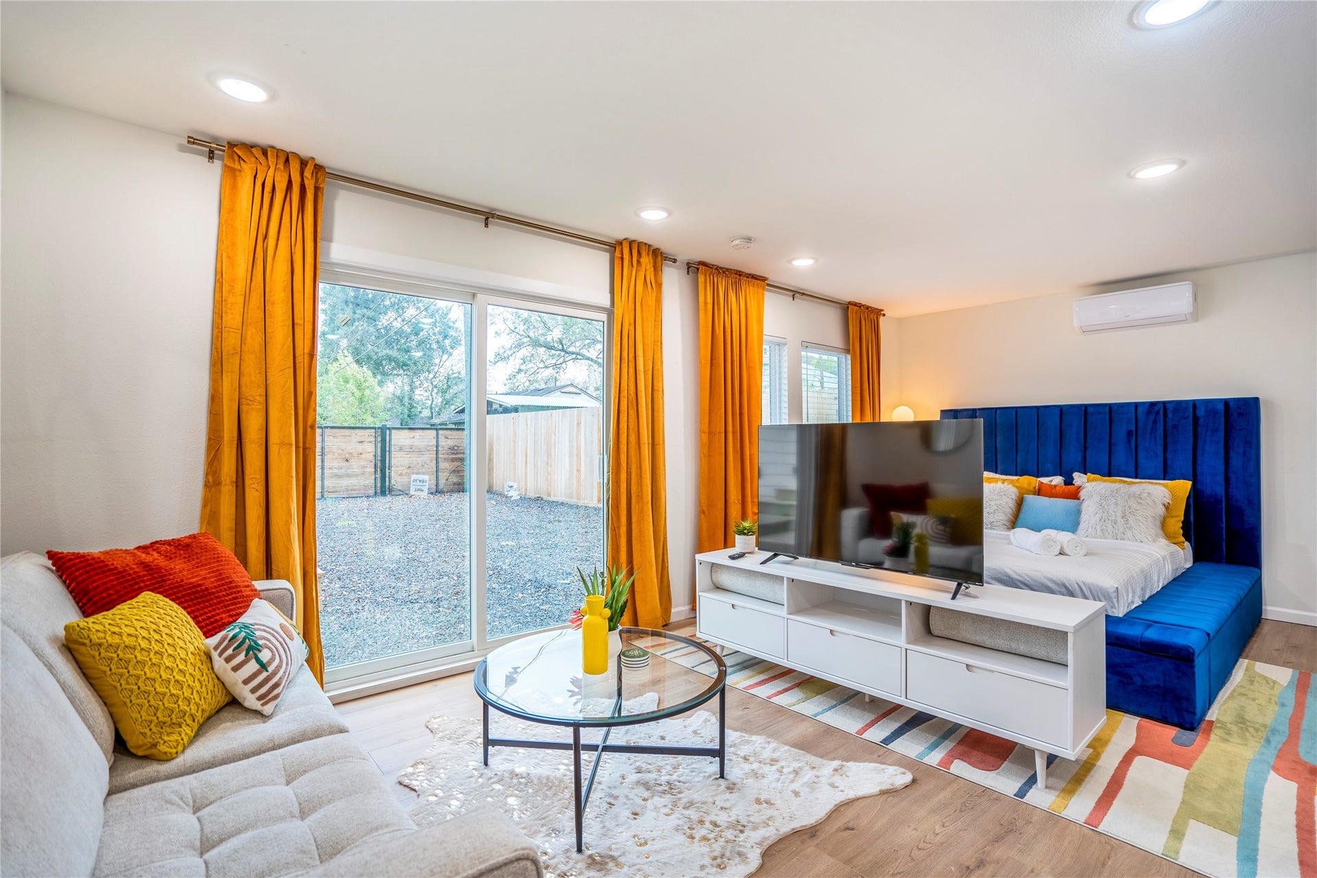 2208 Jean Street, Houston, TX 77023 2208 Jean Street, Houston, TX 77023