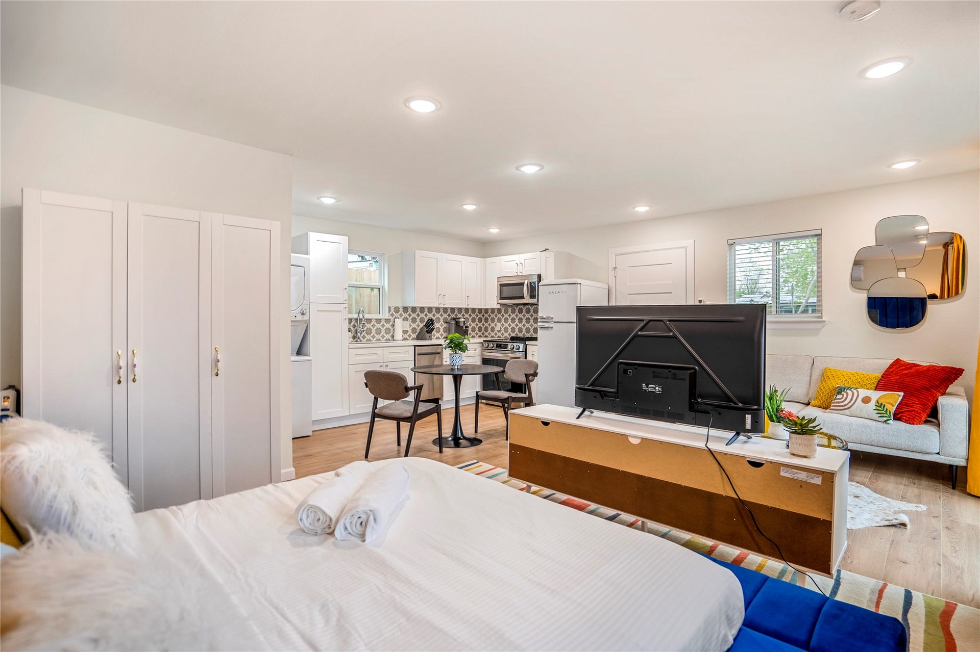 2208 Jean Street, Houston, TX 77023 2208 Jean Street, Houston, TX 77023