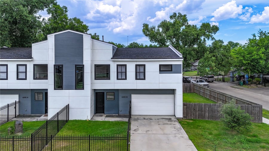 Property photo for 6835 Weston Street, #B, Houston, TX