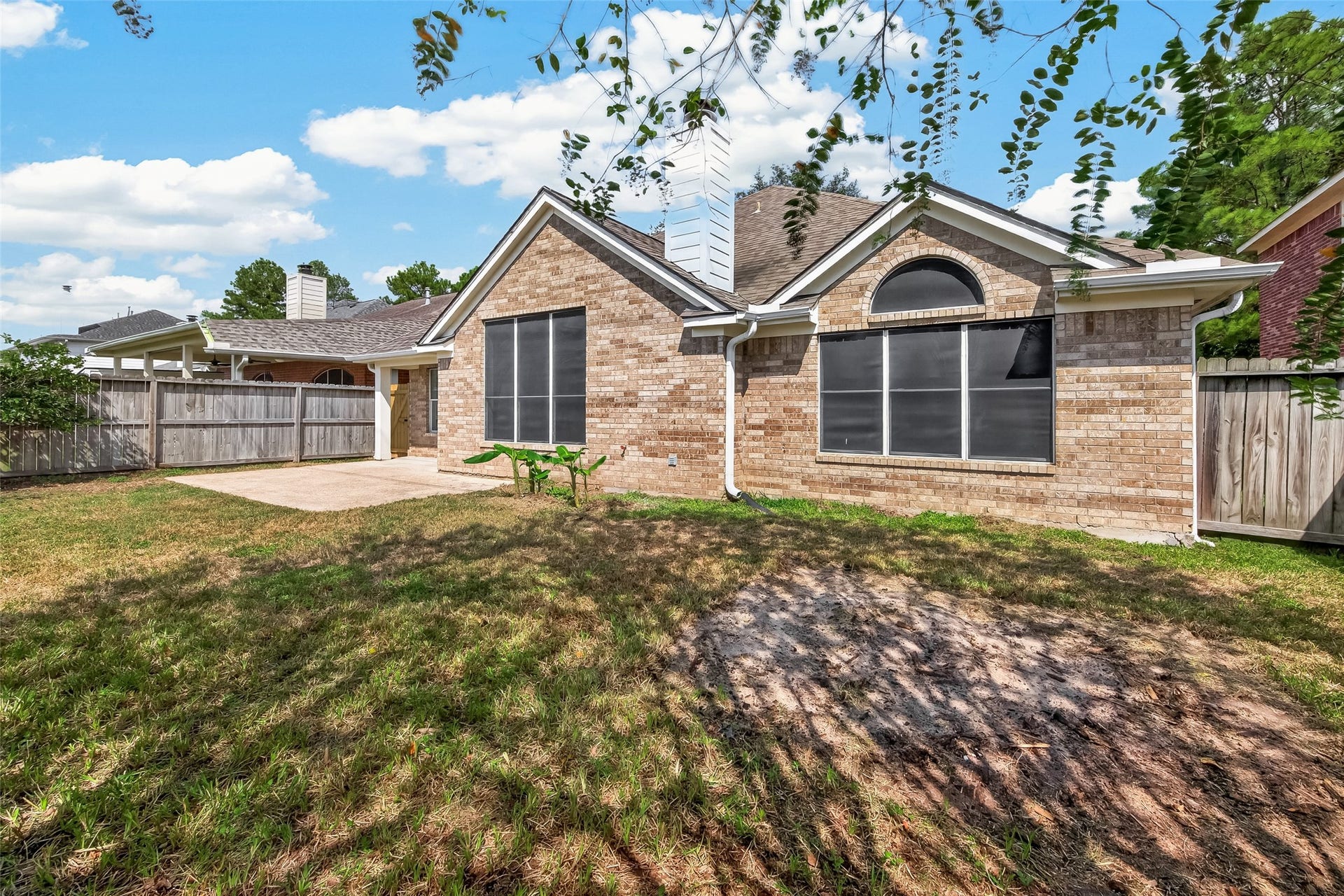 19015 White Horse Drive, Tomball, TX 77377 19015 White Horse Drive, Tomball, TX 77377