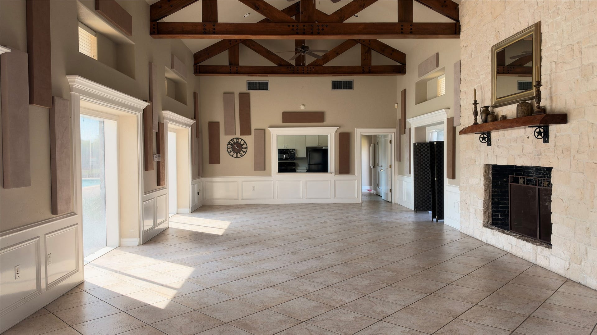 19015 White Horse Drive, Tomball, TX 77377 19015 White Horse Drive, Tomball, TX 77377