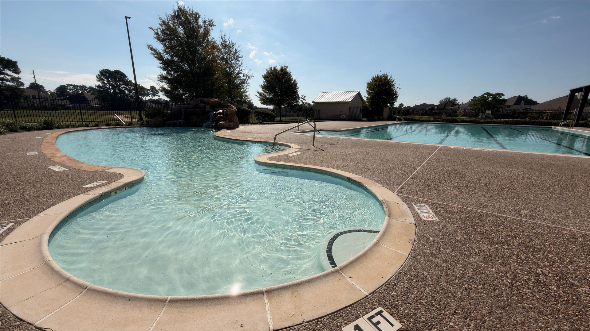 19015 White Horse Drive, Tomball, TX 77377 19015 White Horse Drive, Tomball, TX 77377