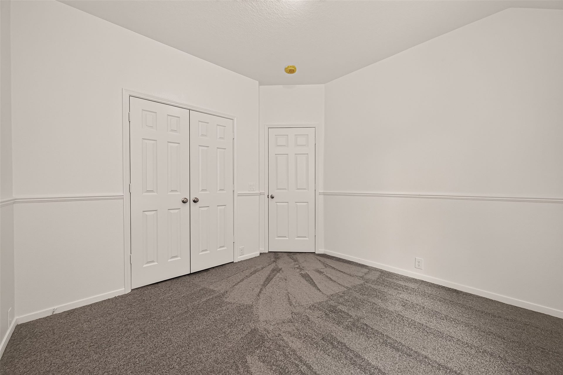 19015 White Horse Drive, Tomball, TX 77377 19015 White Horse Drive, Tomball, TX 77377