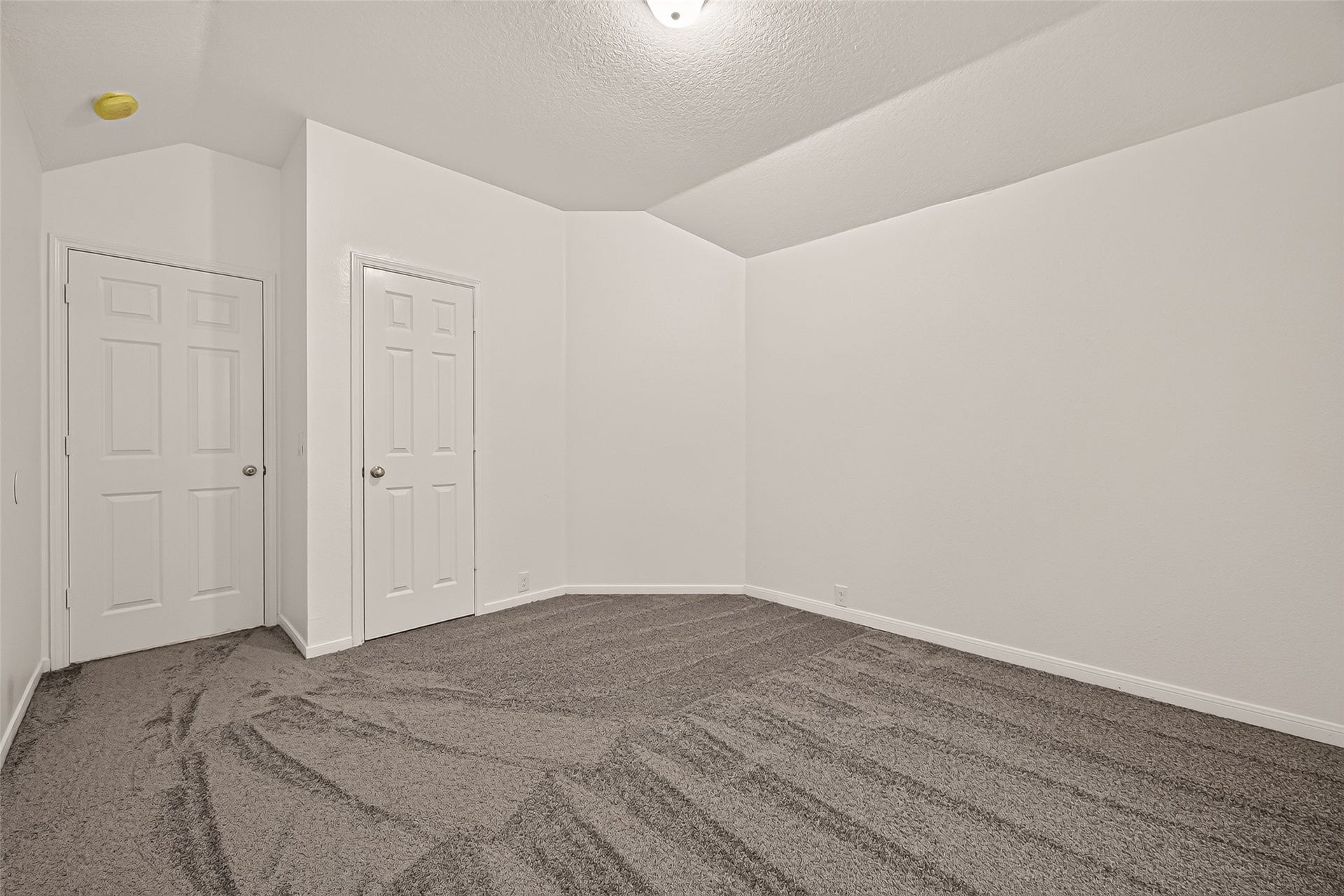 19015 White Horse Drive, Tomball, TX 77377 19015 White Horse Drive, Tomball, TX 77377
