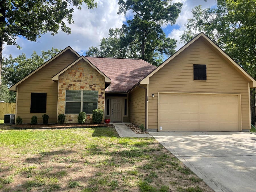 Property photo for 230 Hollywood, Conroe, TX