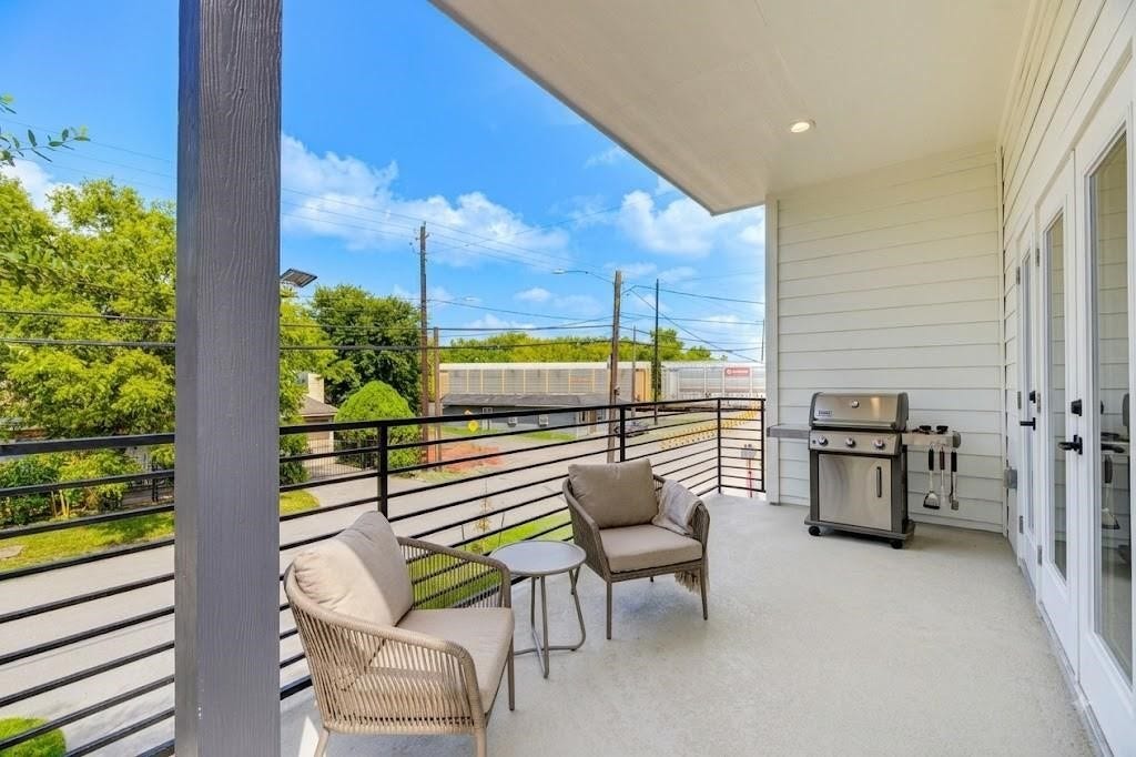 1928 Gregg Street, #A-C, Houston, TX 77020 1928 Gregg Street, #A-C, Houston, TX 77020