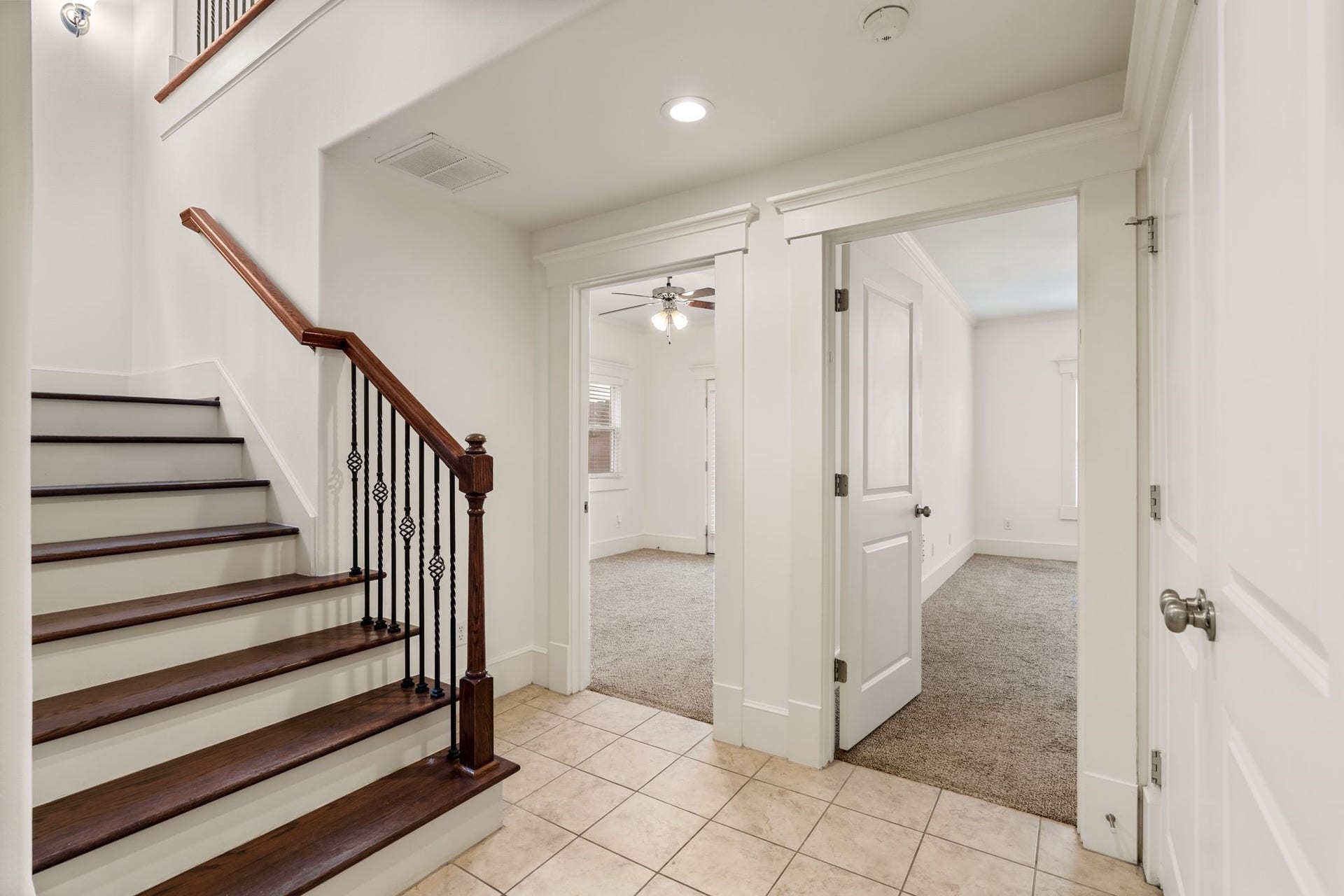1042 W 25th Street, #B, Houston, TX 77008 1042 W 25th Street, #B, Houston, TX 77008