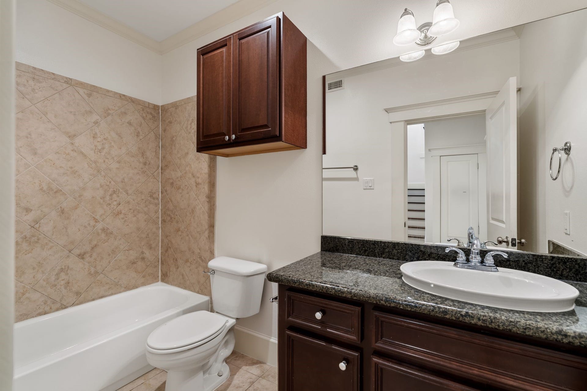 1042 W 25th Street, #B, Houston, TX 77008 1042 W 25th Street, #B, Houston, TX 77008