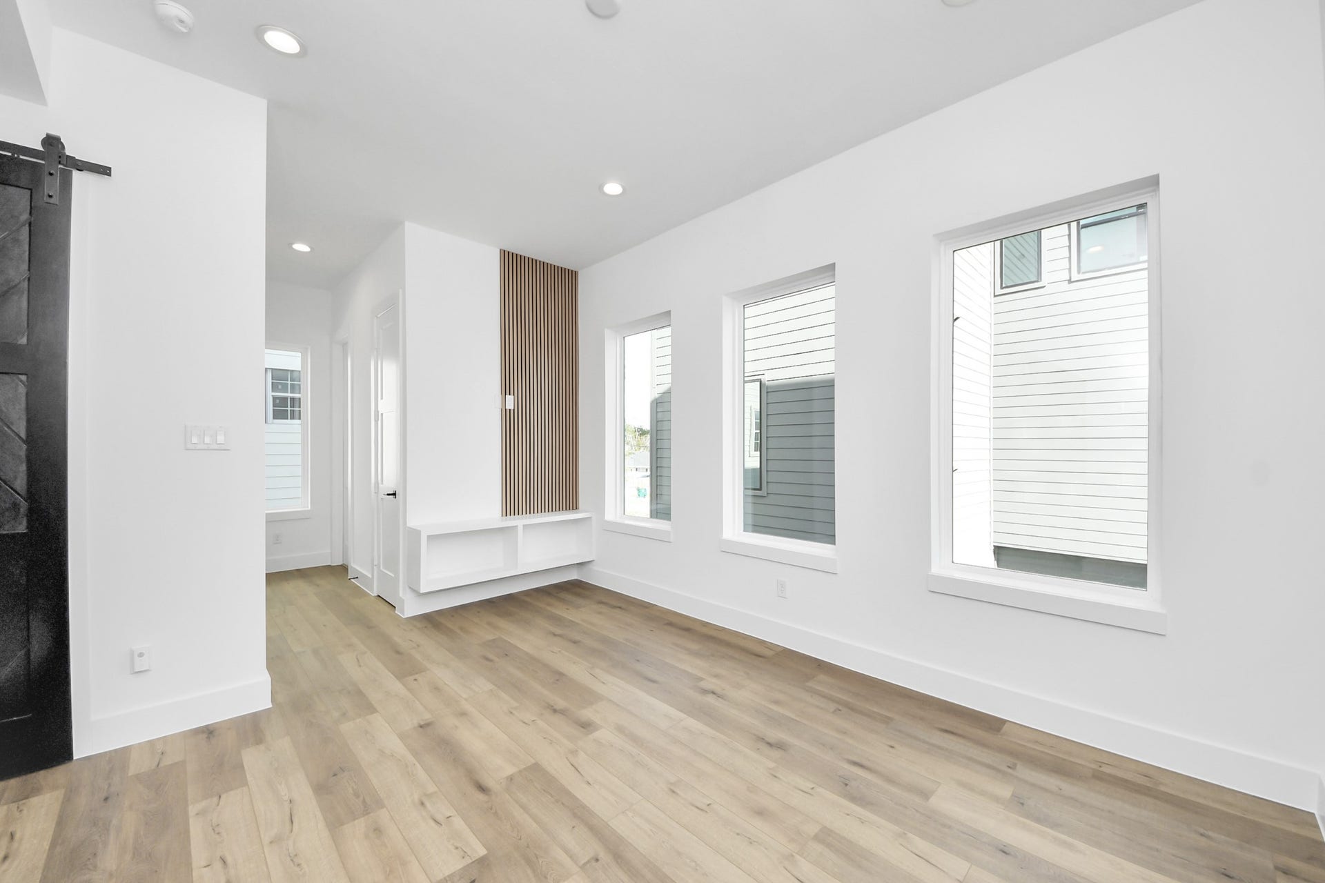 5030 Mallow Street, #A/B, Houston, TX 77033 Unit B - Living room