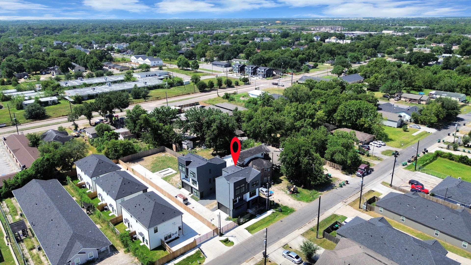 5030 Mallow Street, #A/B, Houston, TX 77033 Aerial View