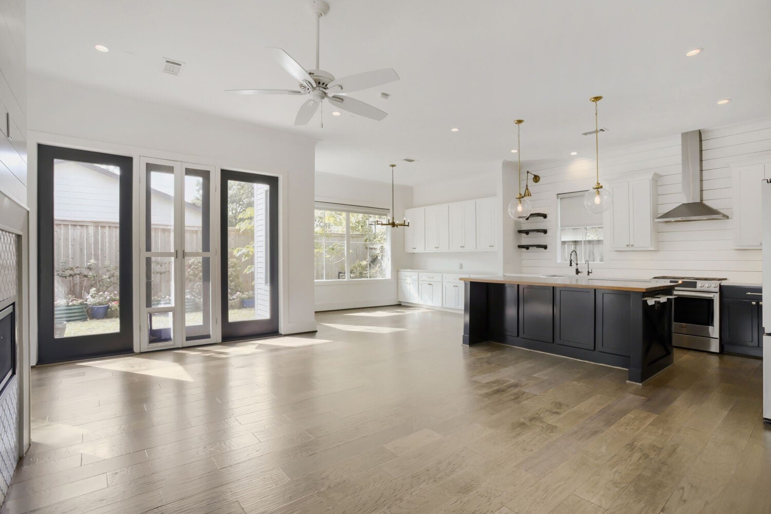 504 W Cottage Street, #B, Houston, TX 77009 504 W Cottage Street, #B, Houston, TX 77009