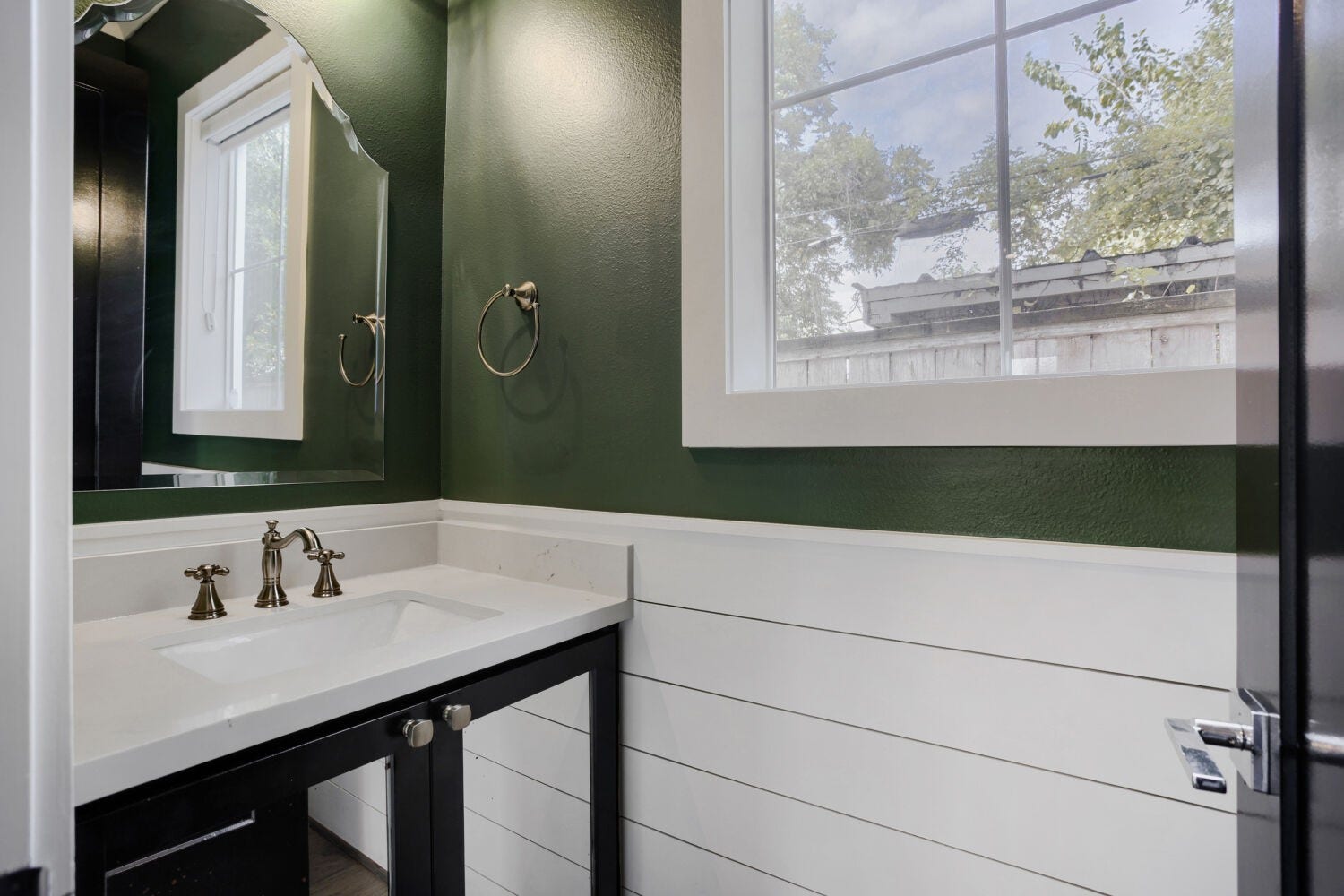 504 W Cottage Street, #B, Houston, TX 77009 504 W Cottage Street, #B, Houston, TX 77009