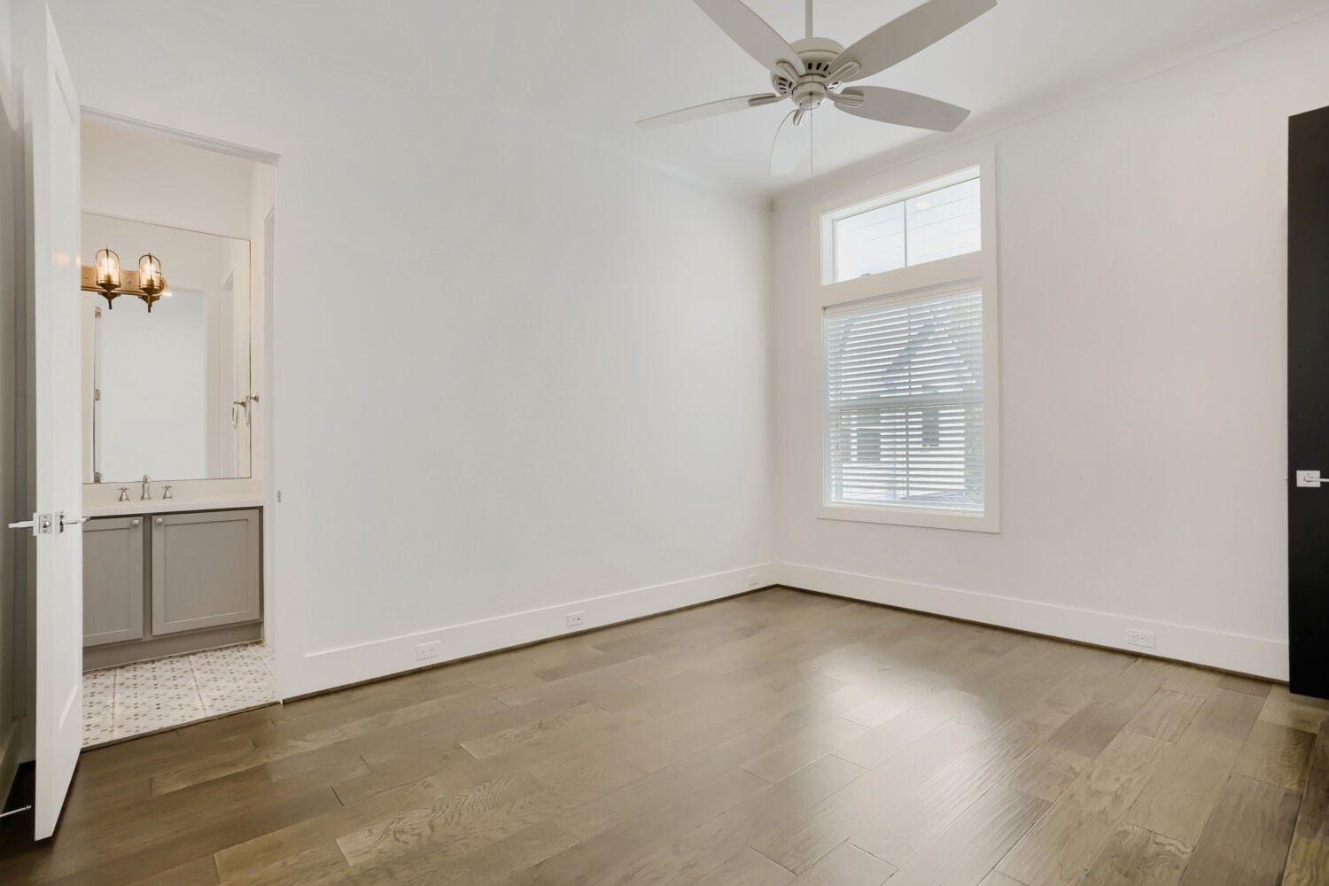 504 W Cottage Street, #B, Houston, TX 77009 504 W Cottage Street, #B, Houston, TX 77009