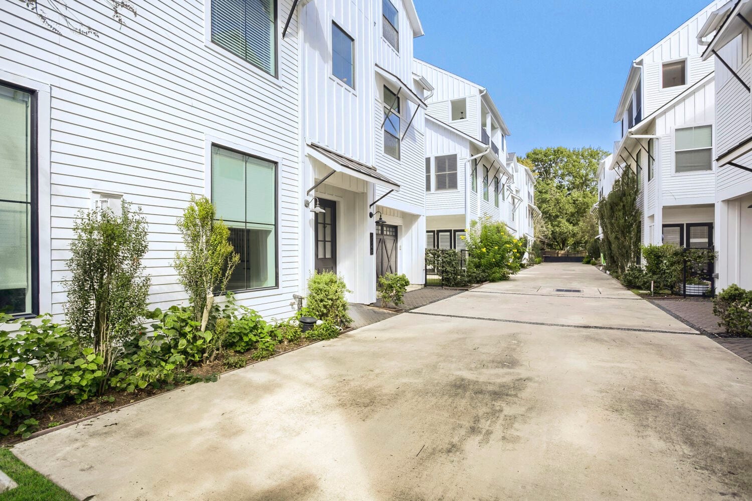 504 W Cottage Street, #B, Houston, TX 77009 504 W Cottage Street, #B, Houston, TX 77009