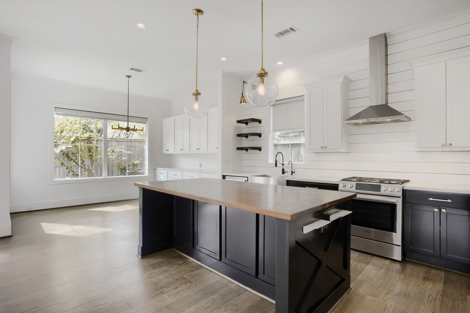 504 W Cottage Street, #B, Houston, TX 77009 504 W Cottage Street, #B, Houston, TX 77009