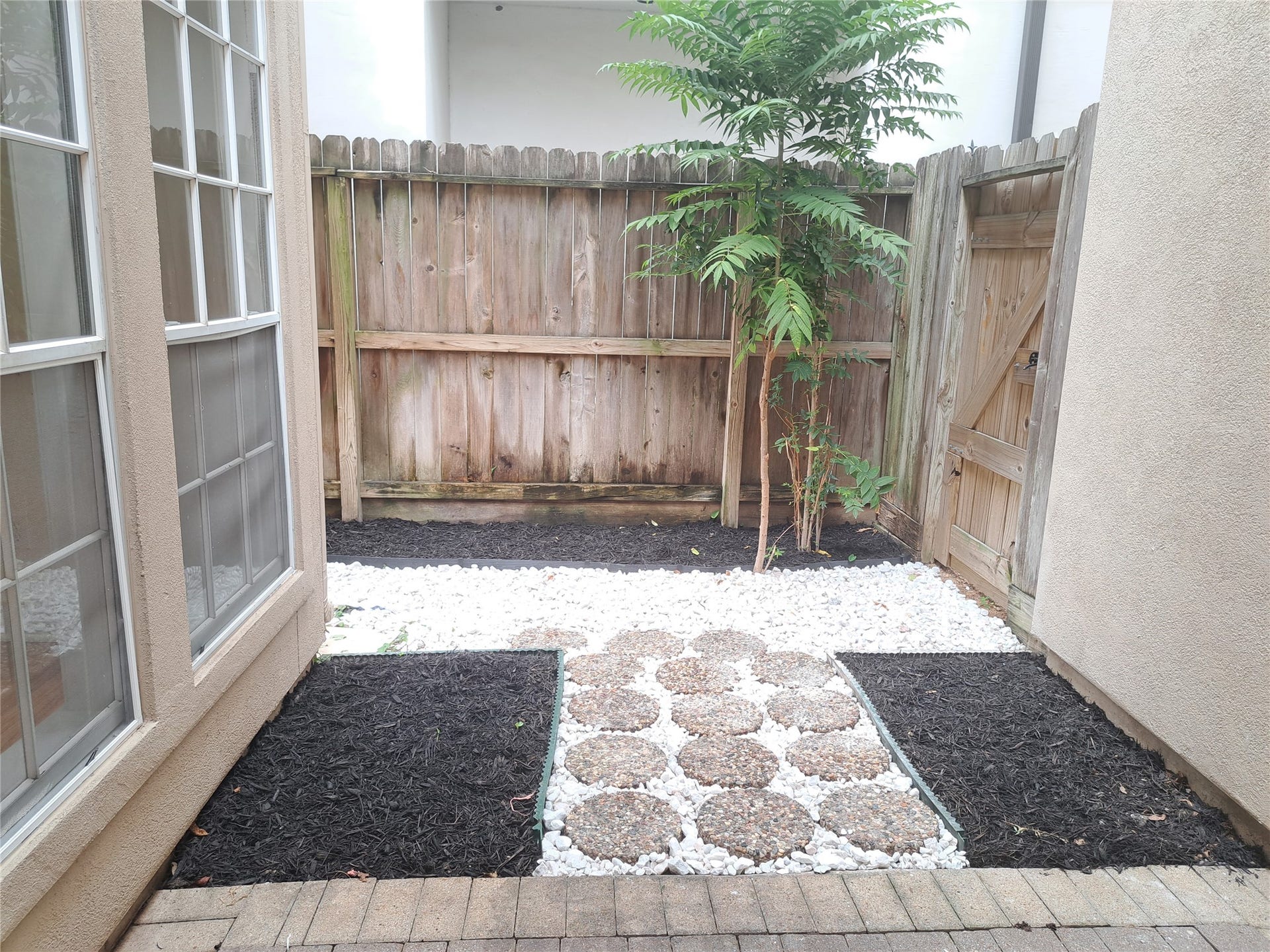 2413 Dorrington Street, Houston, TX 77030 2413 Dorrington Street, Houston, TX 77030