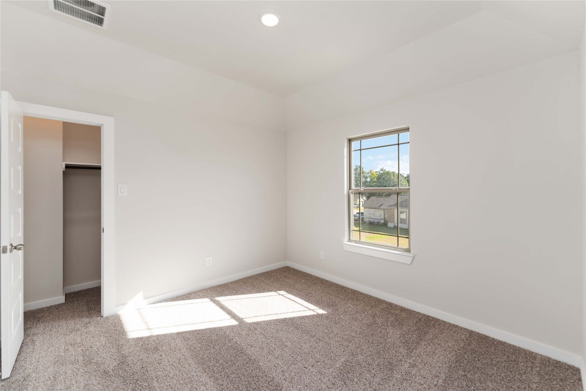 5840 Trout Lily Drive, Montgomery, TX 77316 5840 Trout Lily Drive, Montgomery, TX 77316