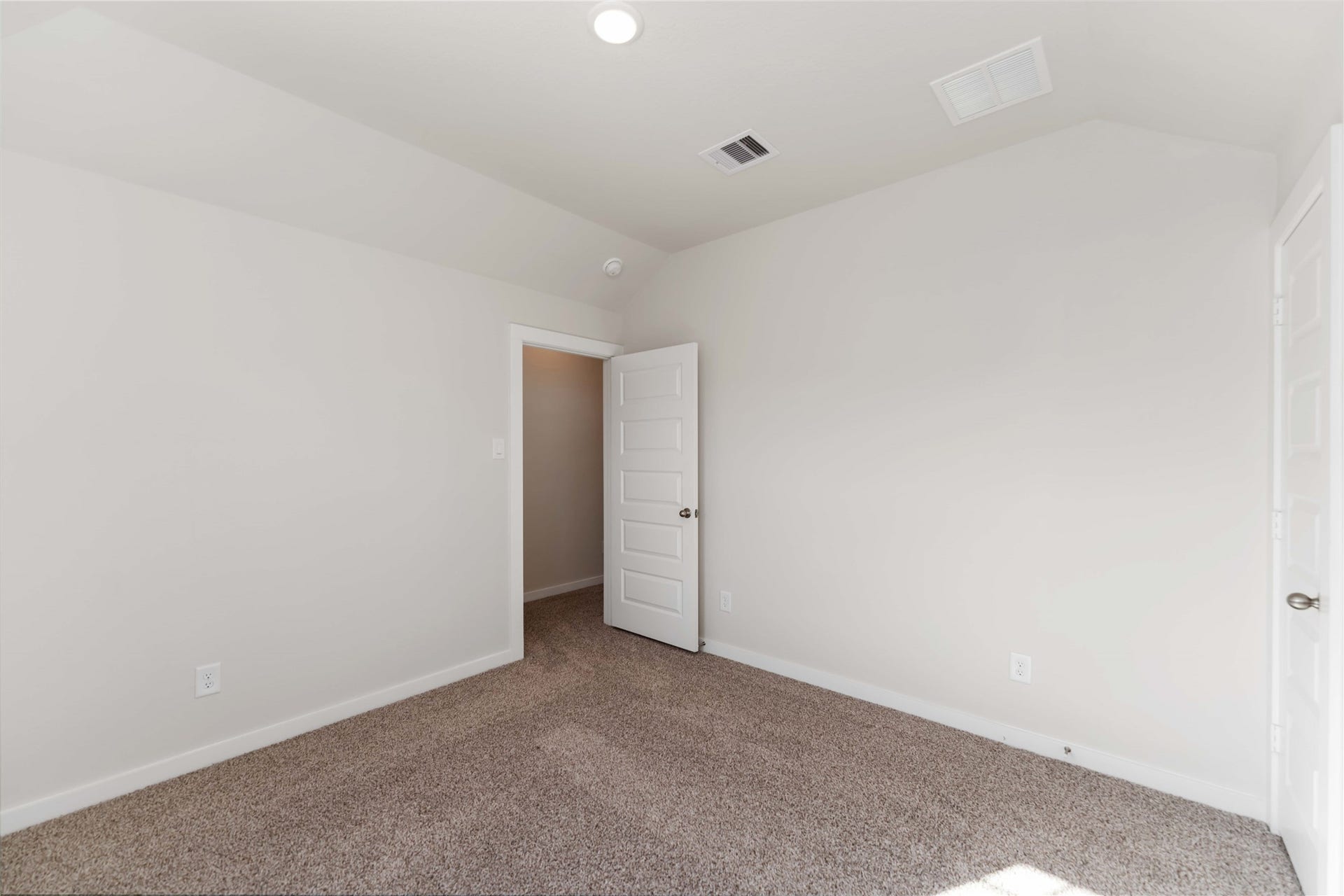 5840 Trout Lily Drive, Montgomery, TX 77316 5840 Trout Lily Drive, Montgomery, TX 77316
