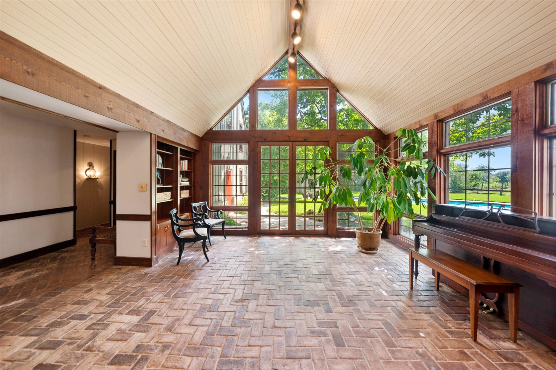 38914 Sampson Road, Brookshire, TX 77423 Brick floors, beautiful windows and natural light make this easily one of our favorite rooms in the home.