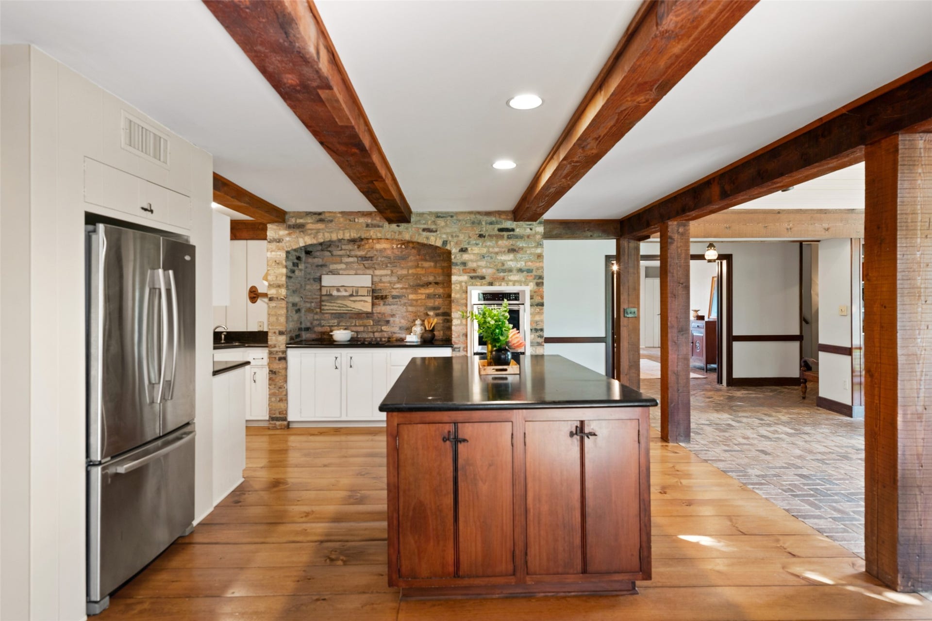 38914 Sampson Road, Brookshire, TX 77423 A timeless kitchen that stays true to the traditional character of Saltbox architecture.
