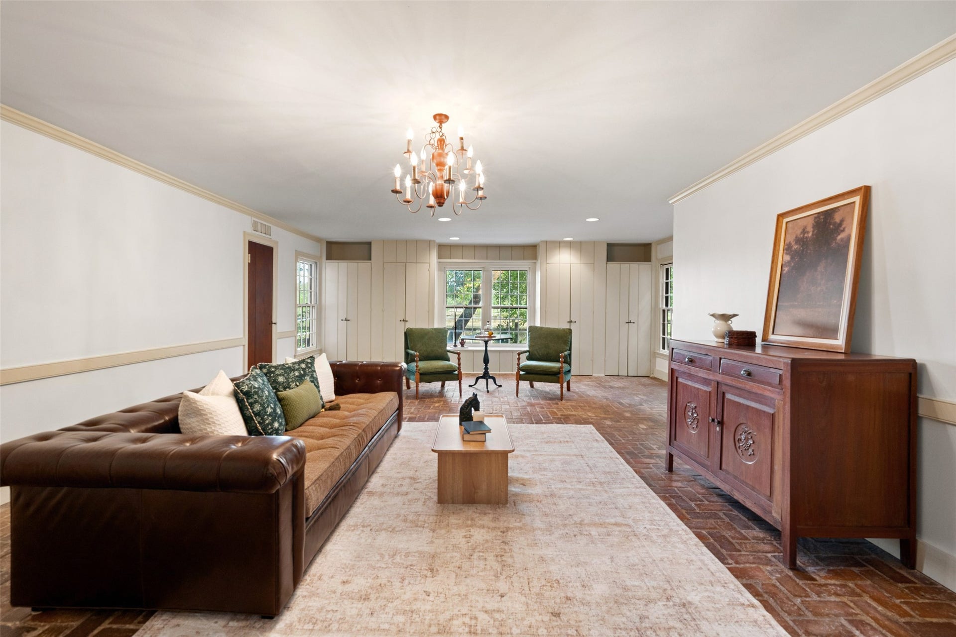 38914 Sampson Road, Brookshire, TX 77423 A second living space with brick floors, abundant storage and endless possibilities for making it your own.