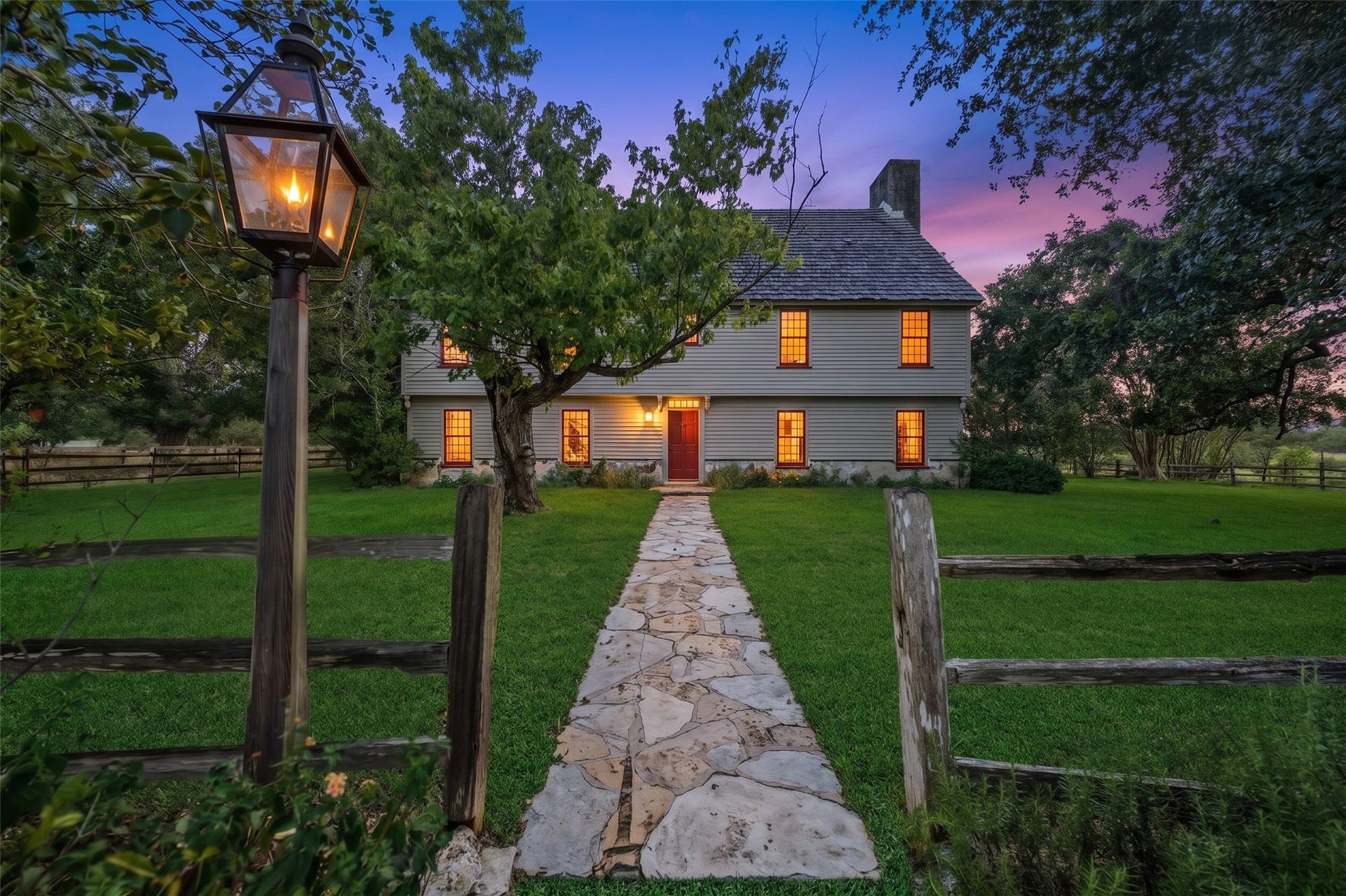 38914 Sampson Road, Brookshire, TX 77423 Nestled on 25+ acres just outside of Houston