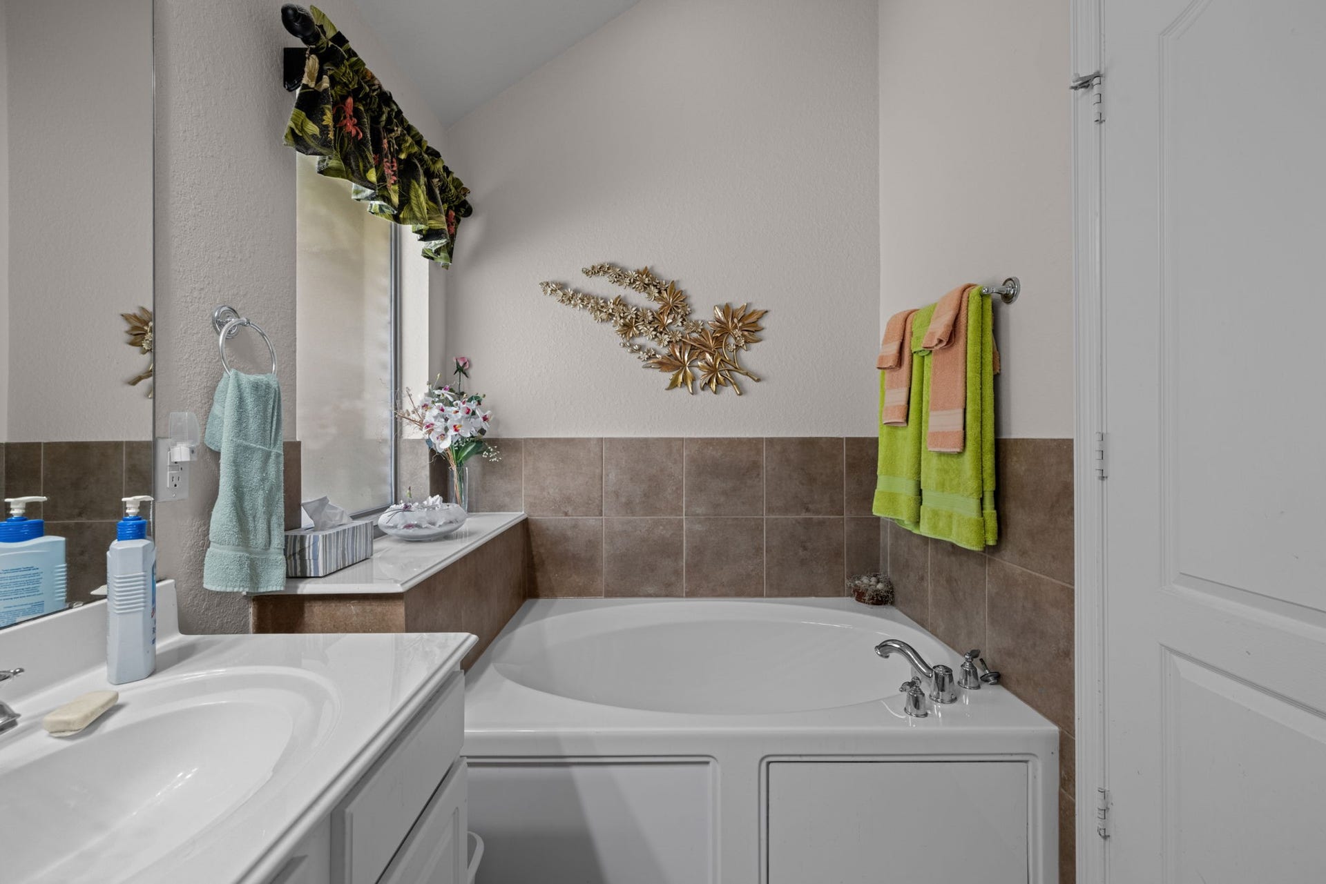 738 Oak Ridge Grove Circle, Spring, TX 77386 738 Oak Ridge Grove Circle, Spring, TX 77386