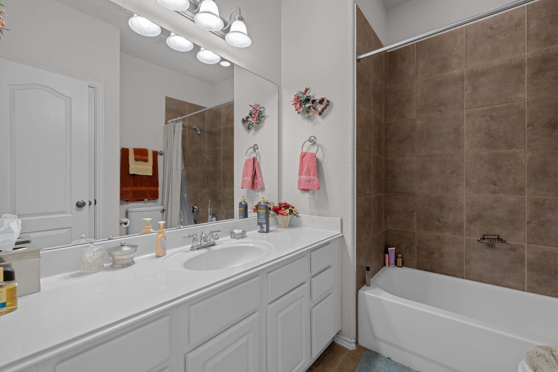 738 Oak Ridge Grove Circle, Spring, TX 77386 738 Oak Ridge Grove Circle, Spring, TX 77386