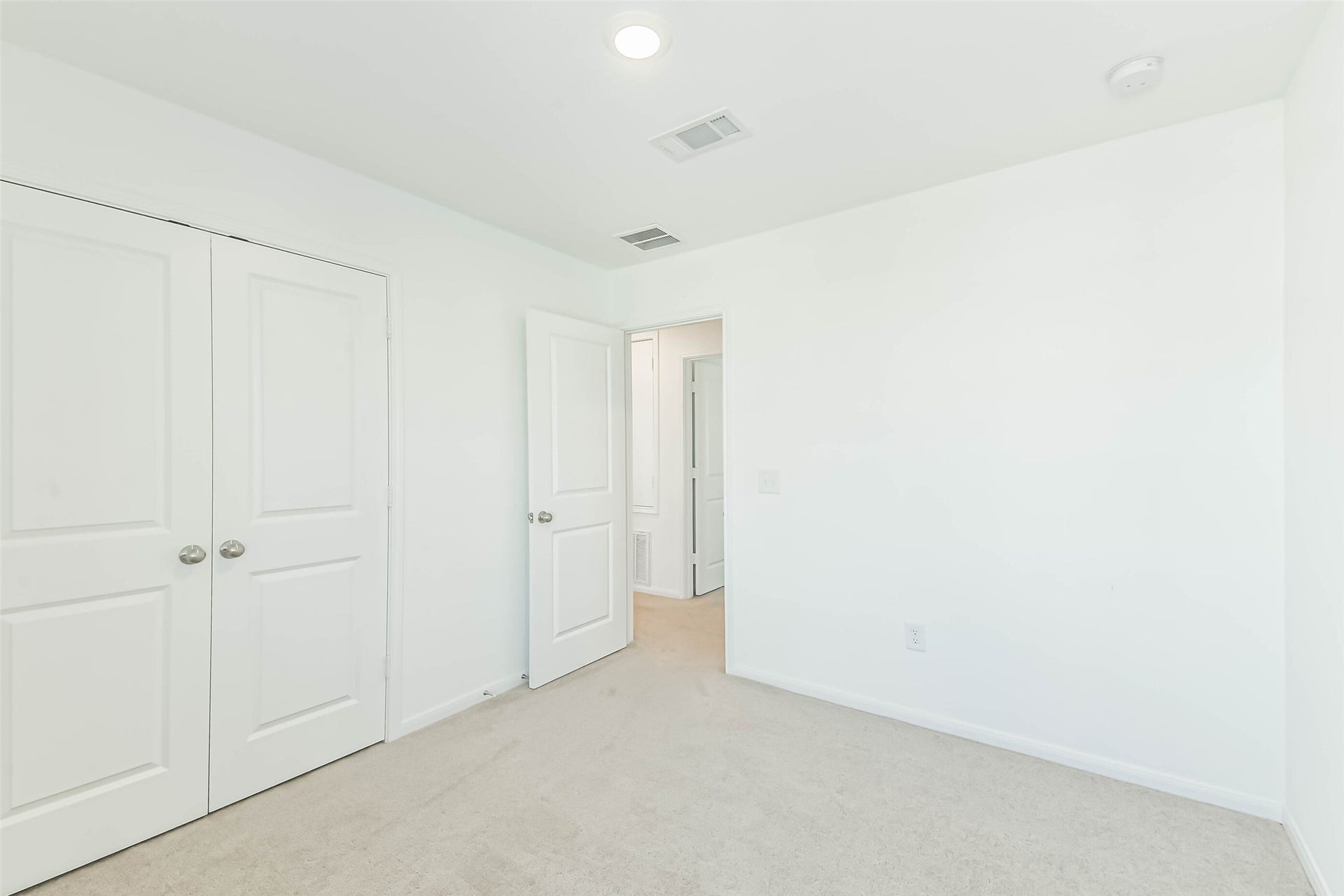 25631 Balsamroot Drive, Magnolia, TX 77355 Bedroom number 3 with large closet.