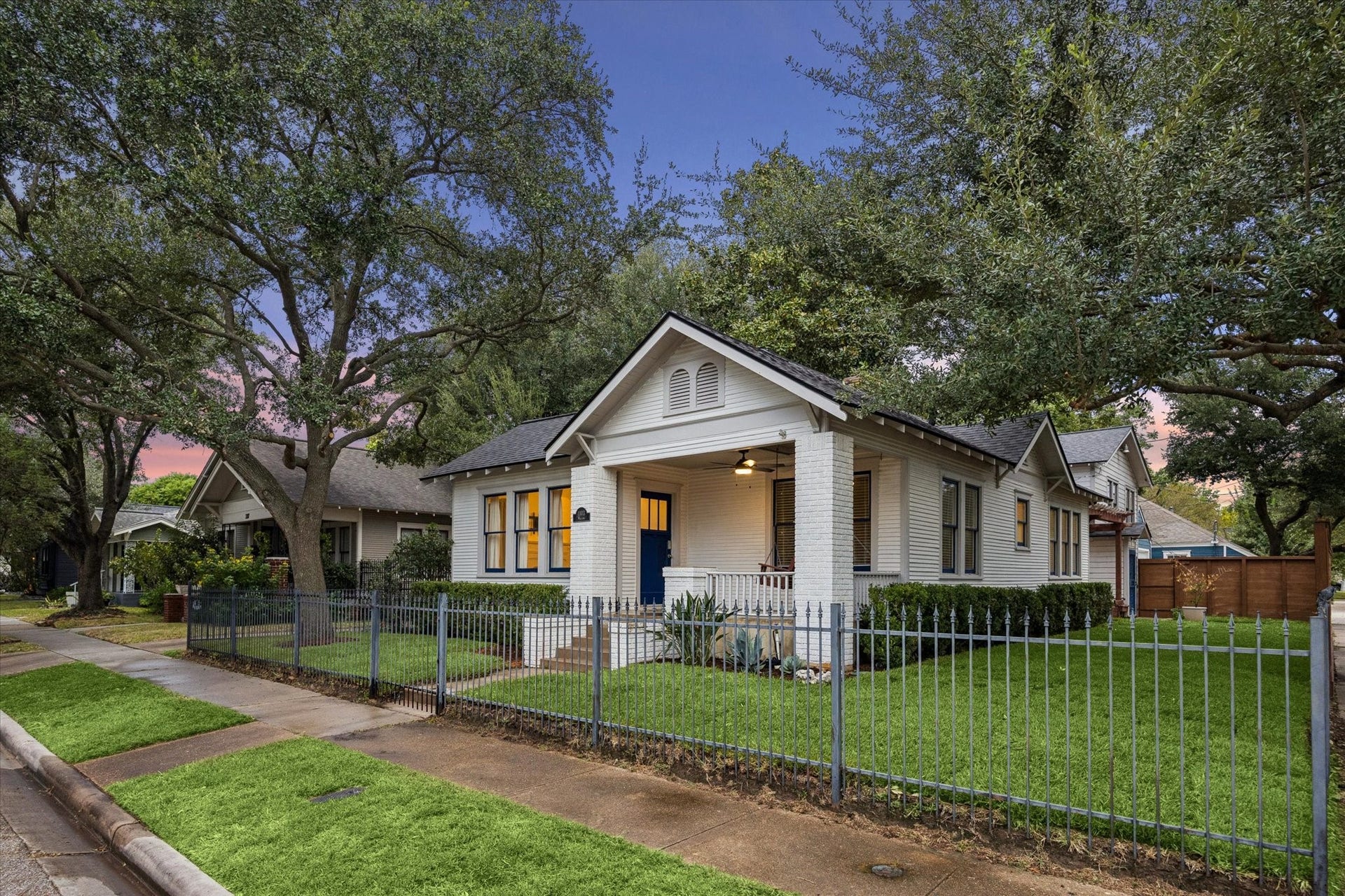 1103 Walling Street, Houston, TX 77009 1103 Walling Street, Houston, TX 77009