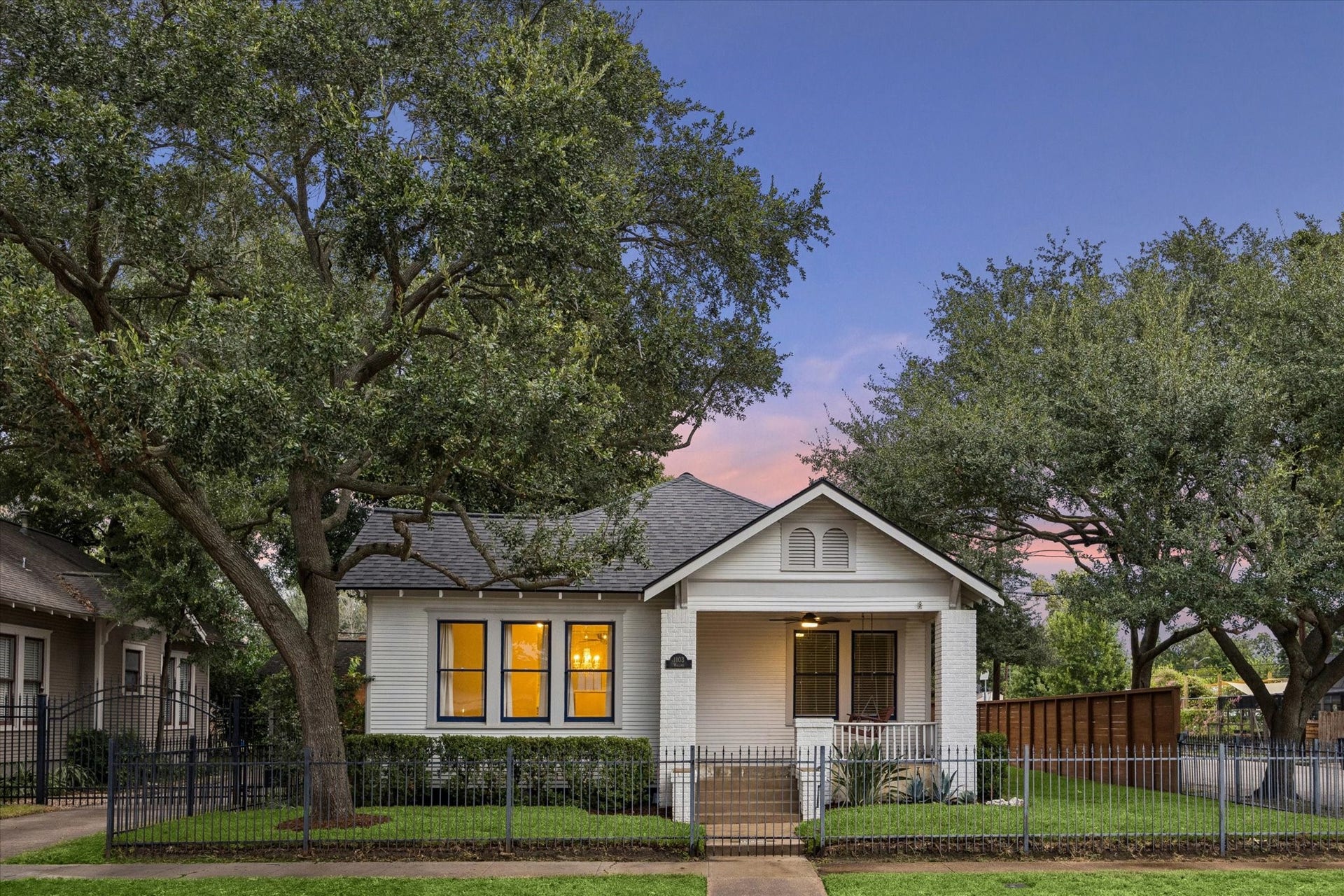 1103 Walling Street, Houston, TX 77009 1103 Walling Street, Houston, TX 77009